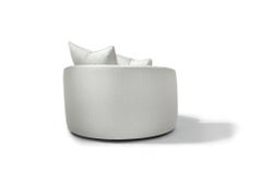 Milo Baughman for Thayer Coggin Giant Tub Swivel Chair and Ottoman in Com