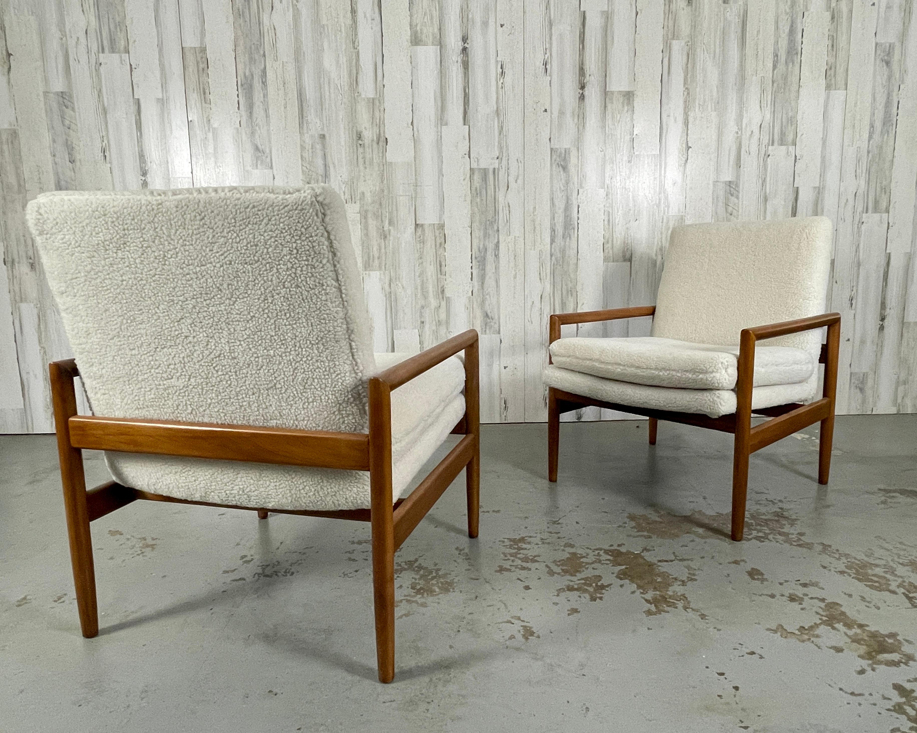 Milo Baughman for Thayer Coggin Lounge Chairs For Sale 5