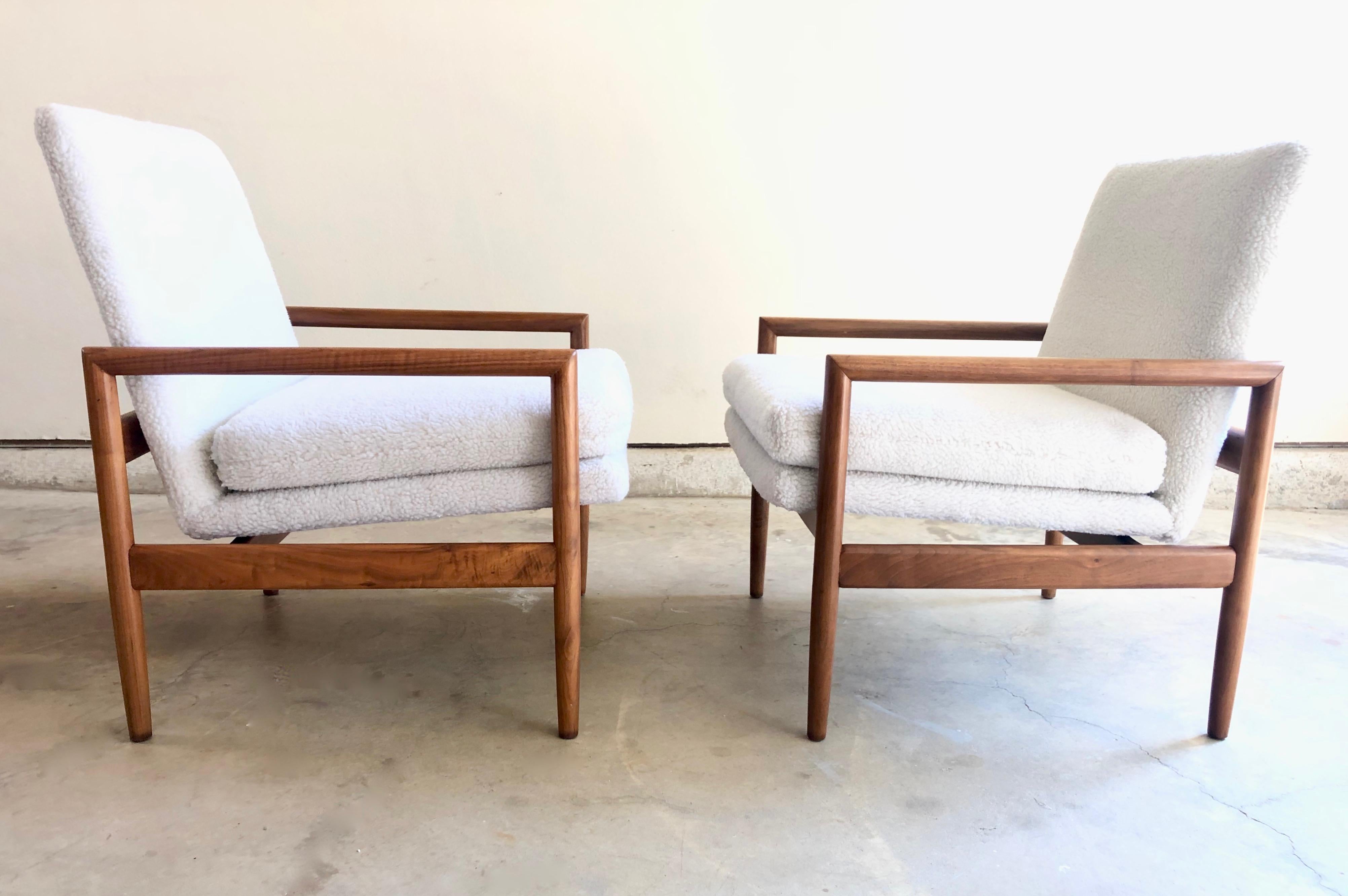 Mid-Century Modern Milo Baughman for Thayer Coggin Lounge Chairs