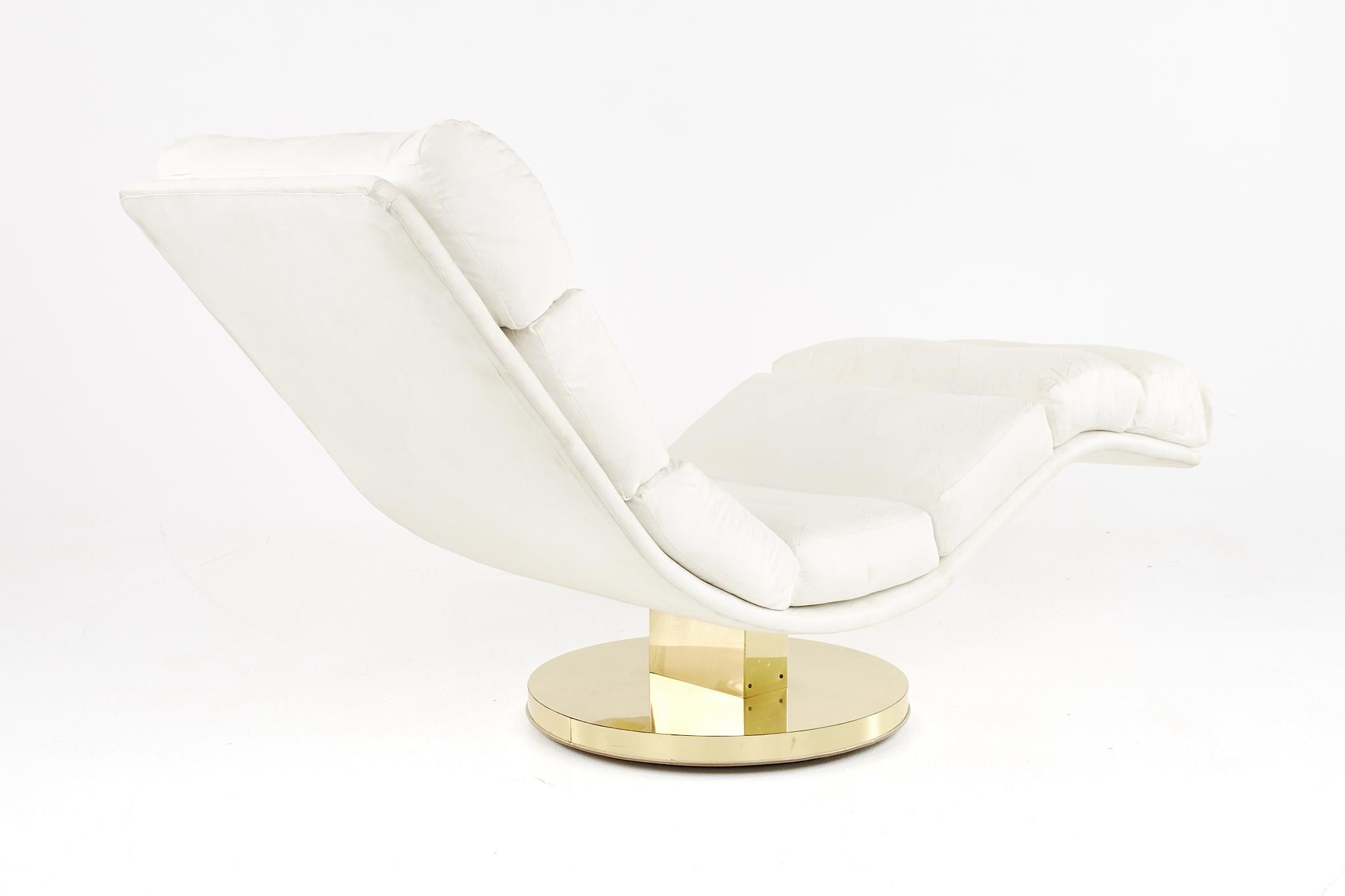 Late 20th Century Milo Baughman for Thayer Coggin MCM Brass Base Wave Rocking Chaise Lounge Chair