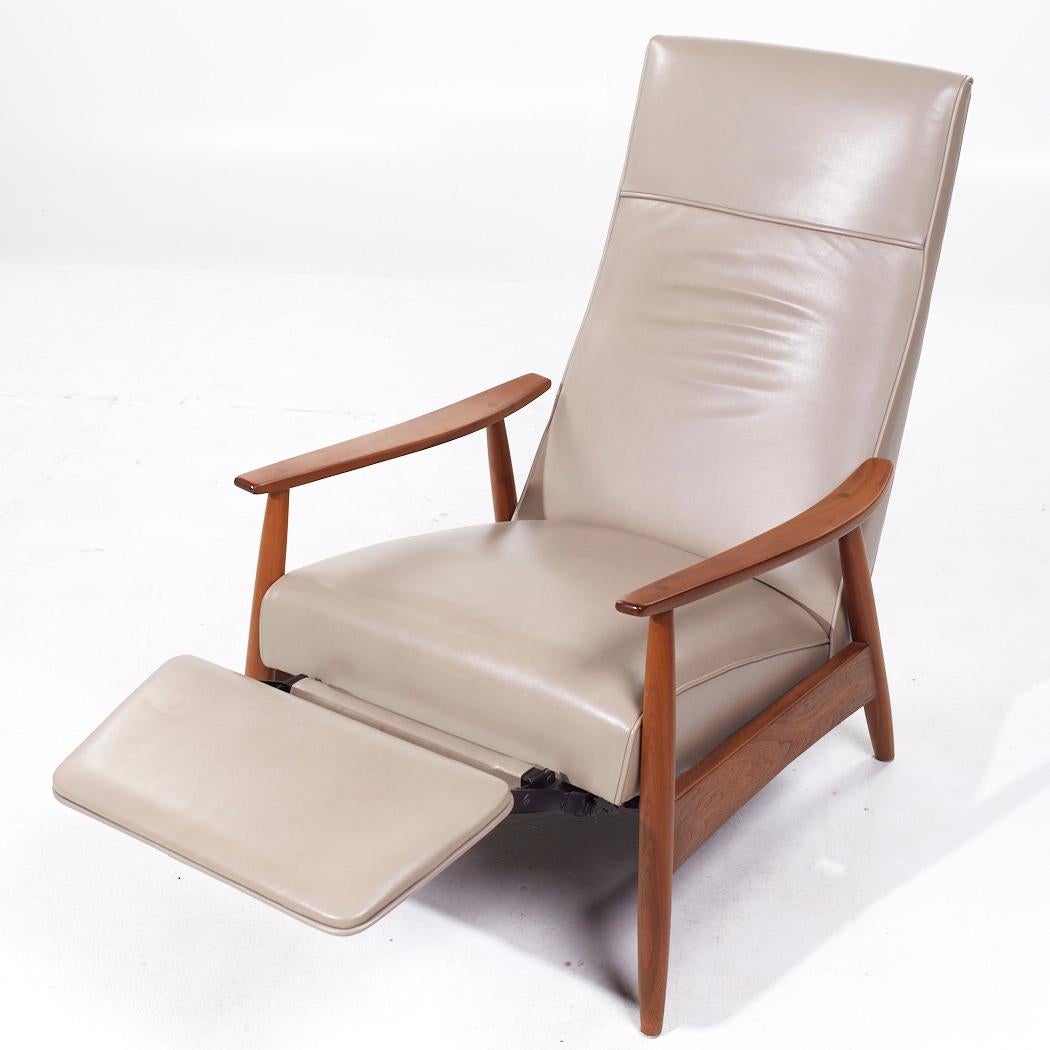 Milo Baughman für Thayer Coggin MCM Loungesessel aus Leder und Nussbaumholz mit Liegesessel im Angebot 5