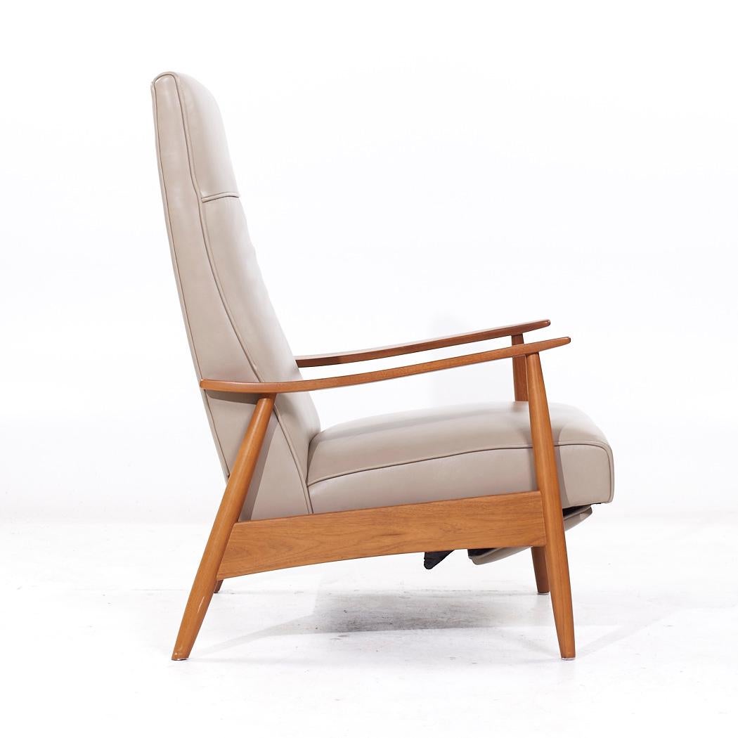 Milo Baughman für Thayer Coggin MCM Loungesessel aus Leder und Nussbaumholz mit Liegesessel im Angebot 1