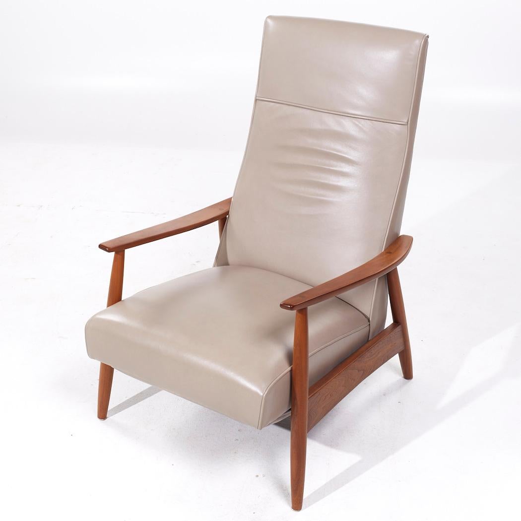 Milo Baughman für Thayer Coggin MCM Loungesessel aus Leder und Nussbaumholz mit Liegesessel im Angebot 3
