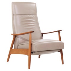 Milo Baughman for Thayer Coggin MCM Leather and Walnut Lounge Chair Recliner