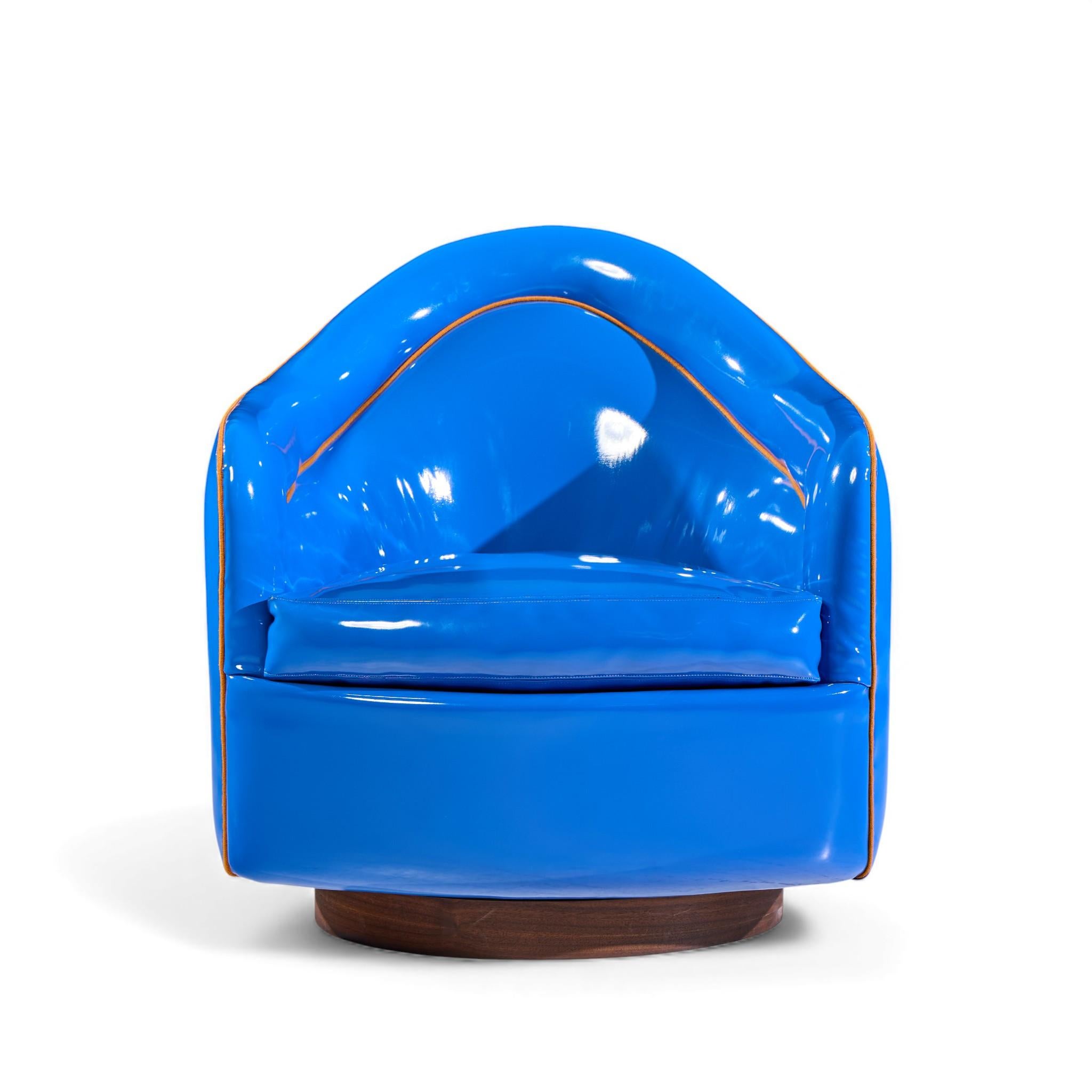 Milo Baughman for Thayer Coggin Mid Century Blue Swivel Tilt Lounge Chair - Pair In Good Condition For Sale In Franklin Park, IL