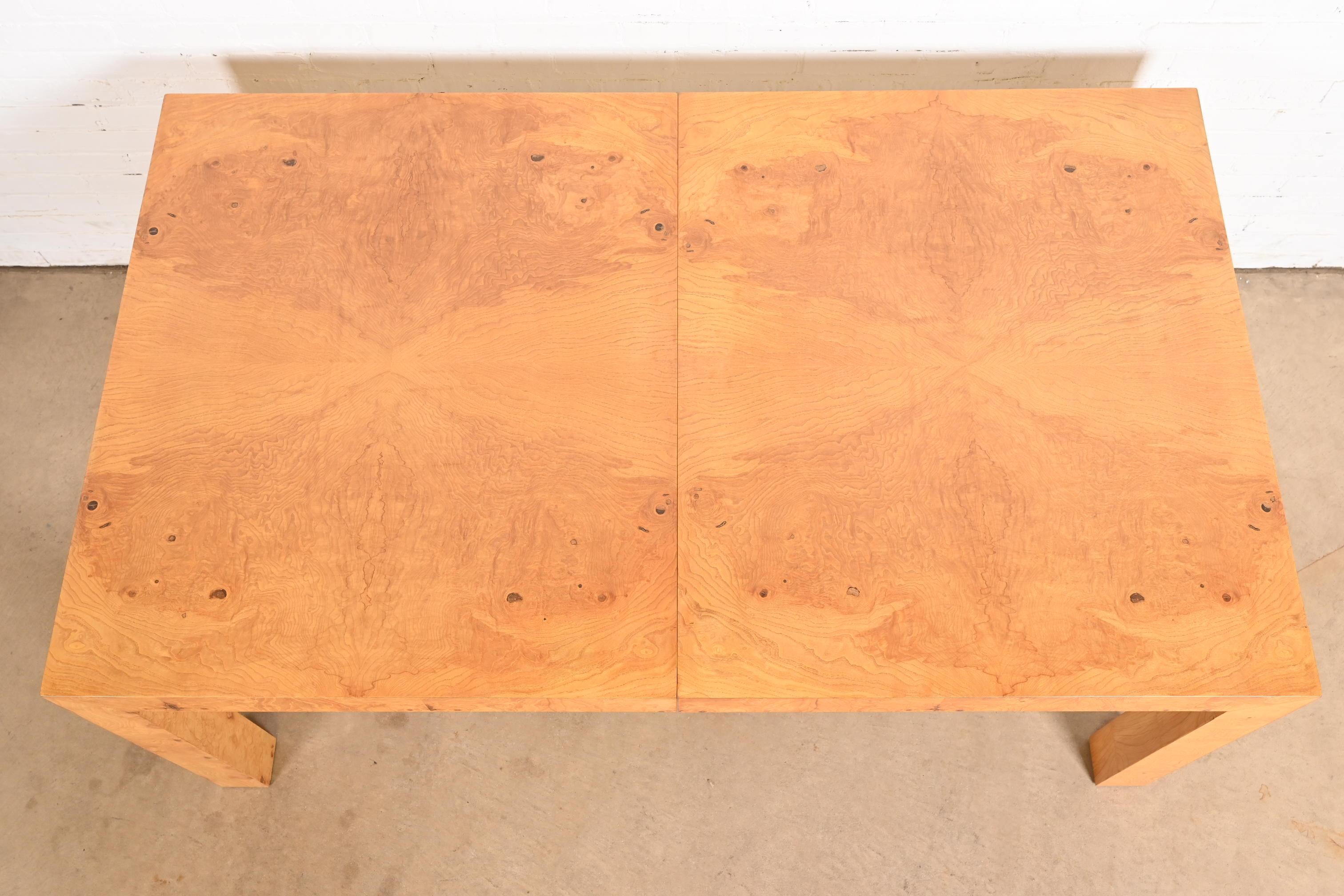 Milo Baughman for Thayer Coggin Mid-Century Modern Dining Table, Refinished For Sale 4