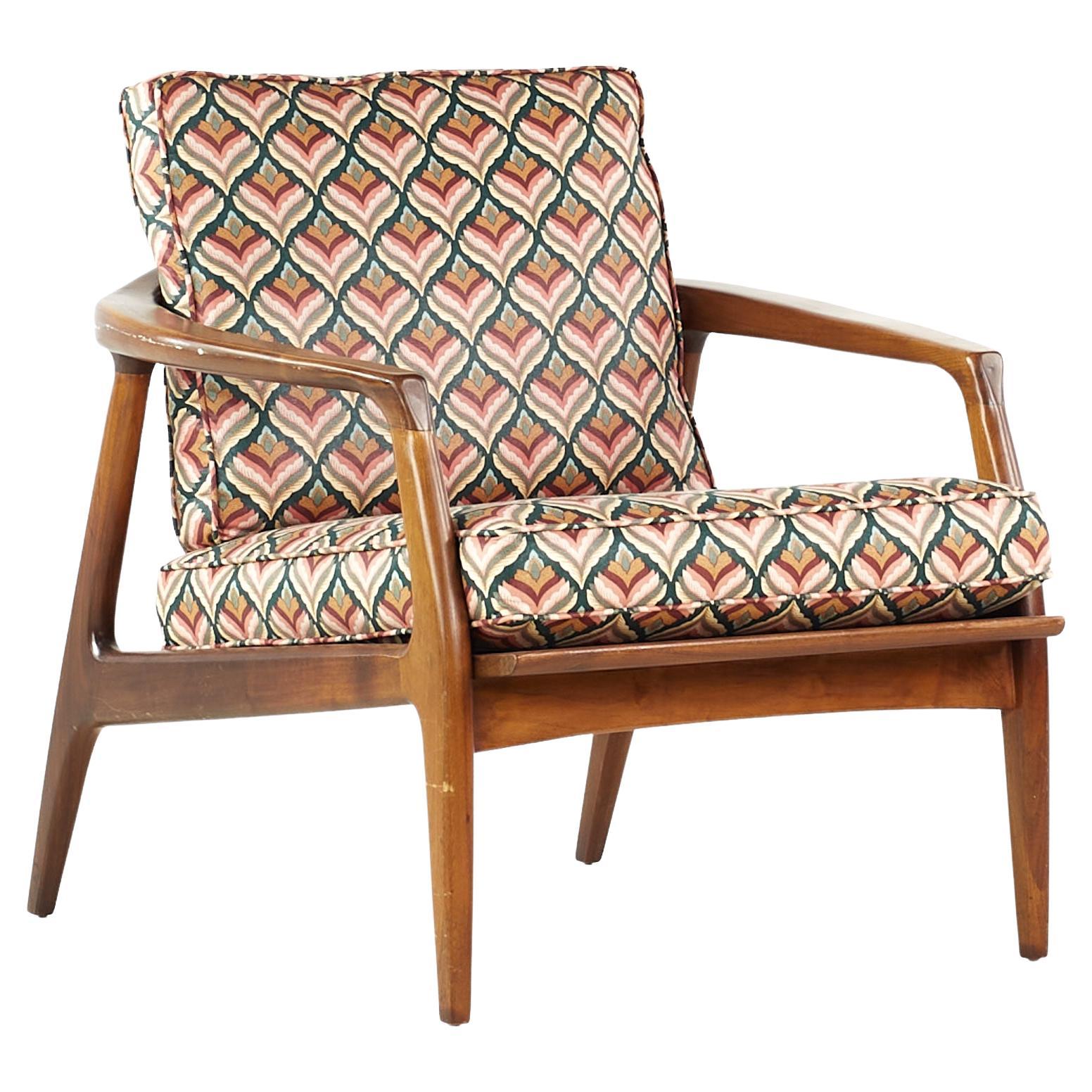 Milo Baughman for Thayer Coggin Mid Century Walnut Barrel Lounge Chair