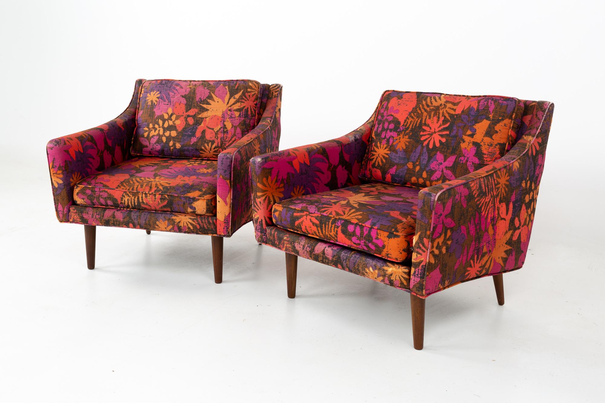 Mid-Century Modern Milo Baughman for Thayer Coggin Mid Century Lounge Chairs, Pair