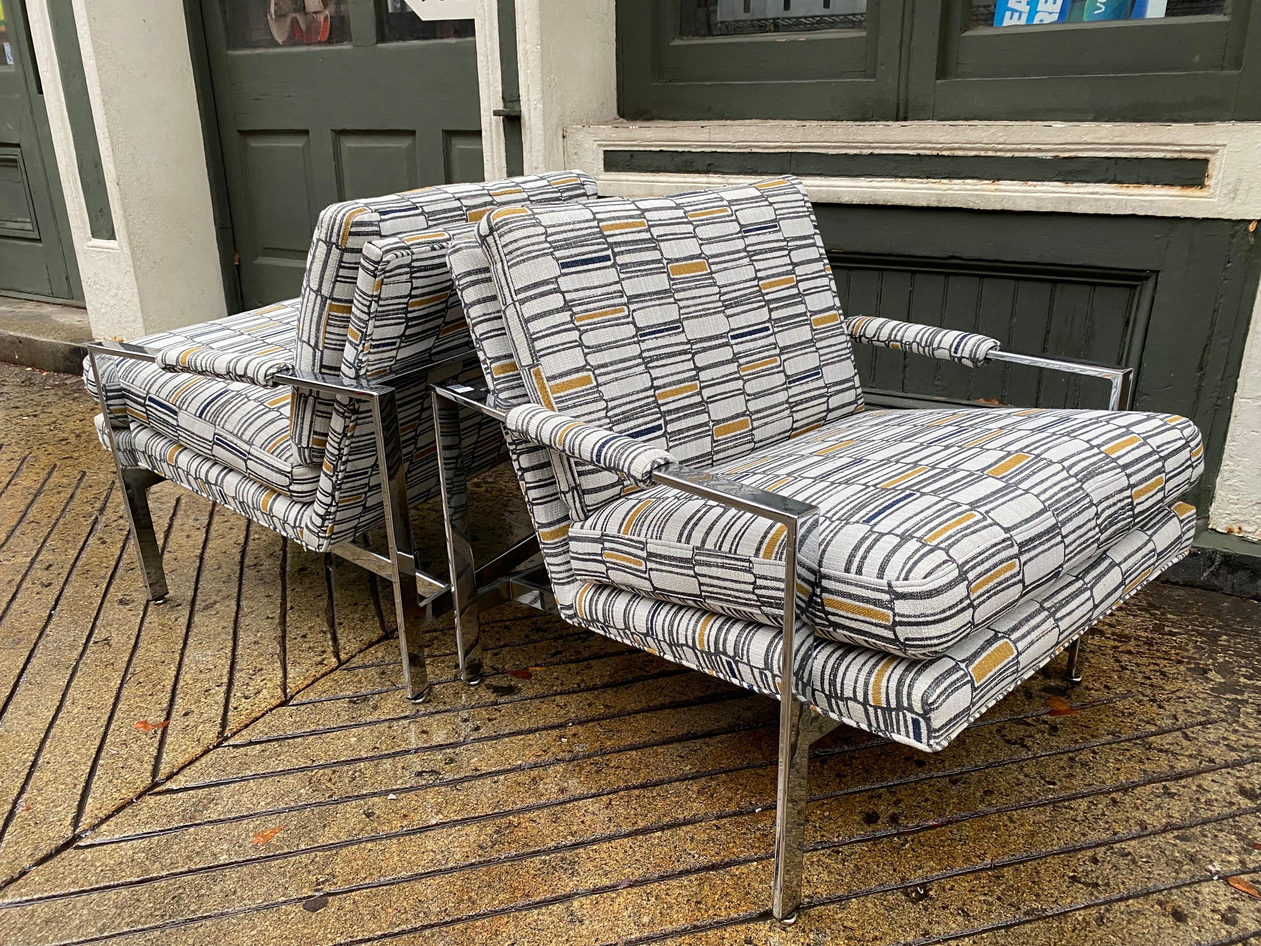 Milo Baughman for Thayer Coggin Pair of Lounge Chairs In Good Condition In Philadelphia, PA