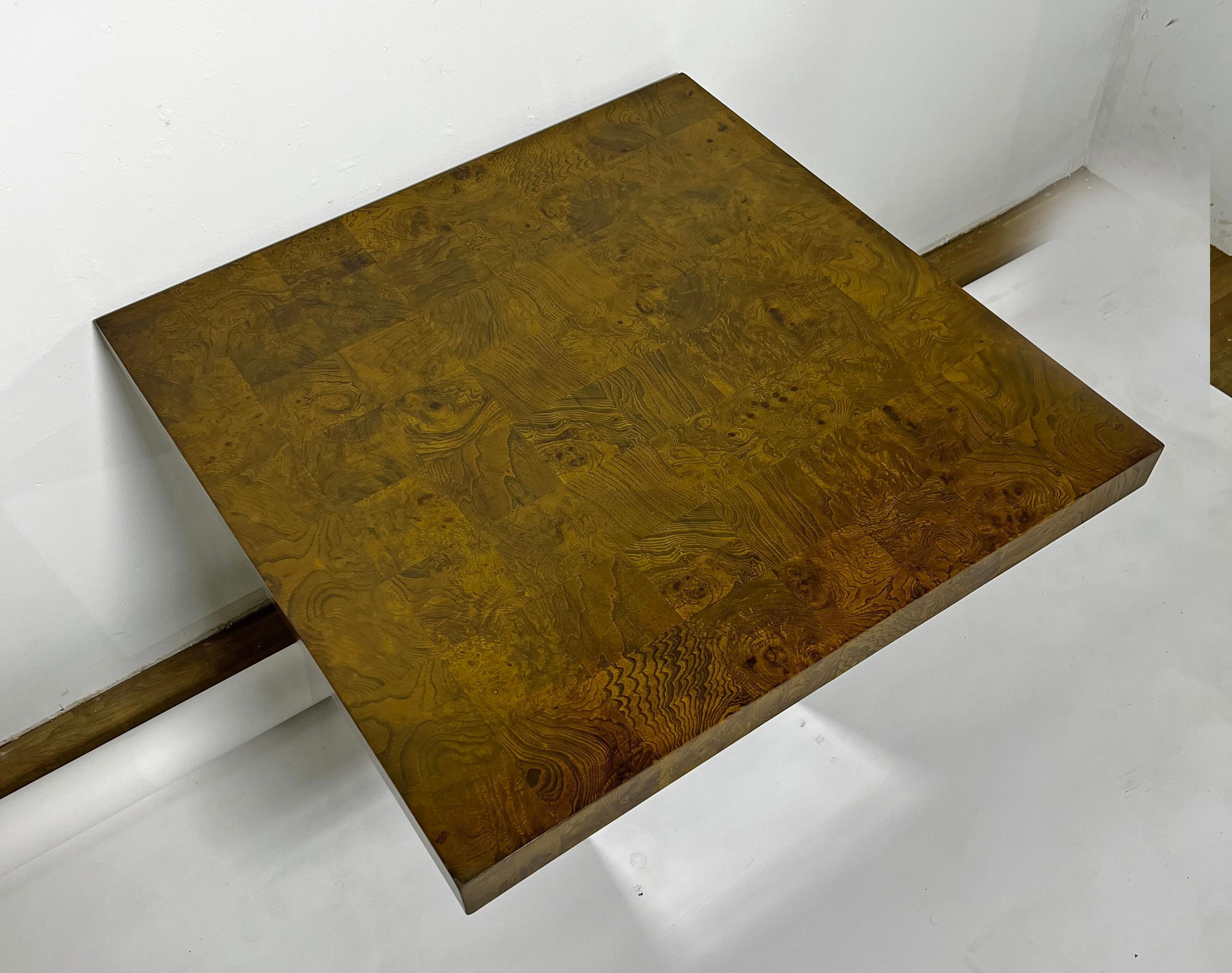 Américain Milo Baughman for Thayer Coggin Patchwork Patchwork Burl Wood Dining Table Circa 1970 en vente