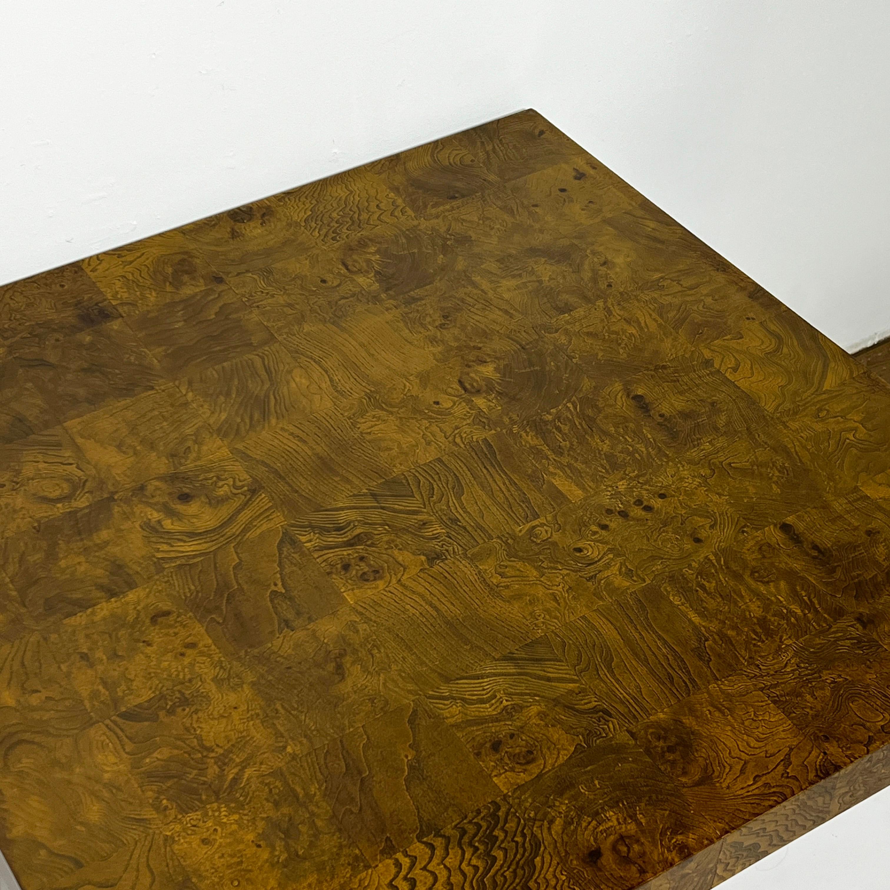 Milo Baughman for Thayer Coggin Patchwork Patchwork Burl Wood Dining Table Circa 1970 en vente 1