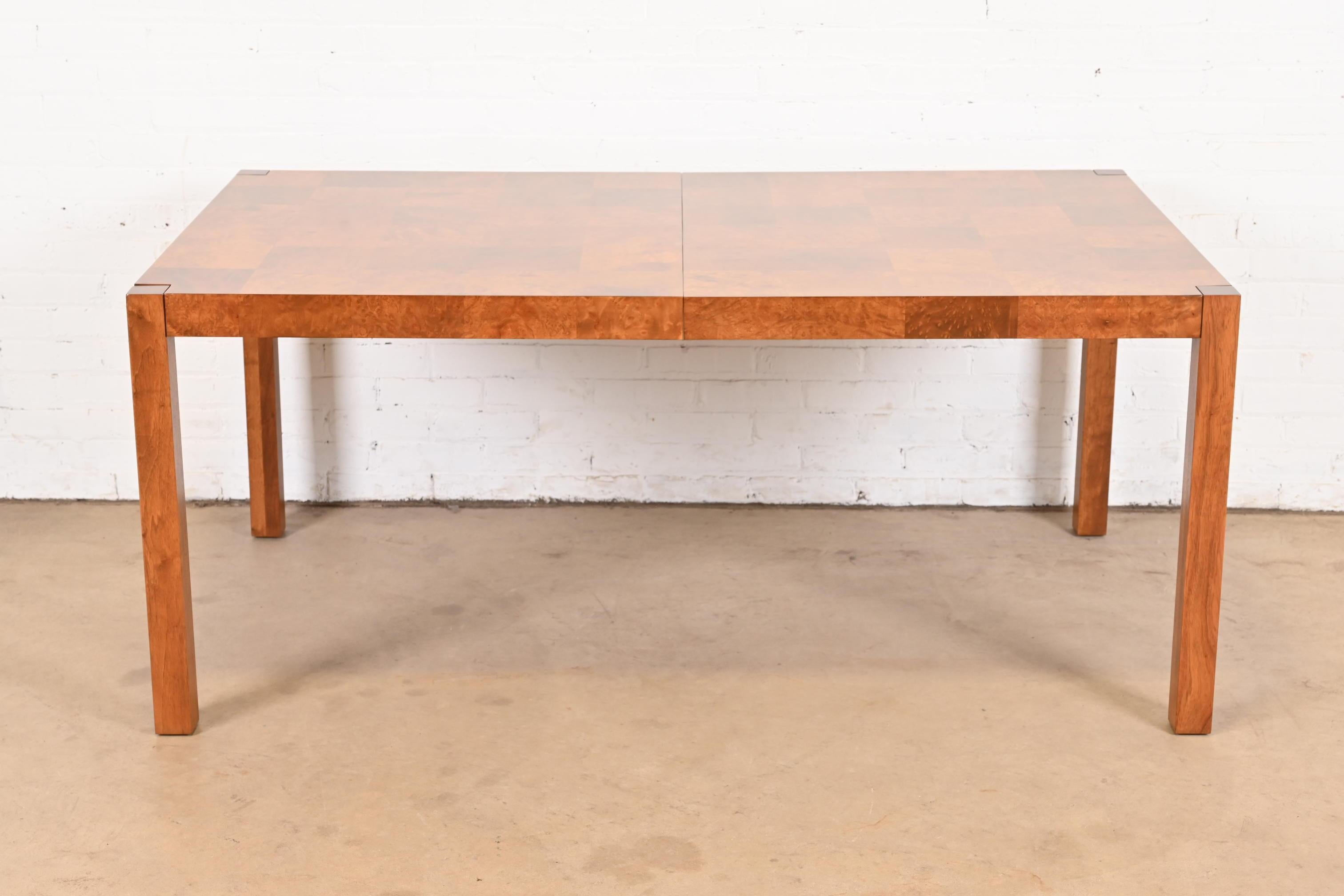 Table de salle à manger Parsons en broussin patchwork de Milo Baughman pour Thayer Coggin en vente 3