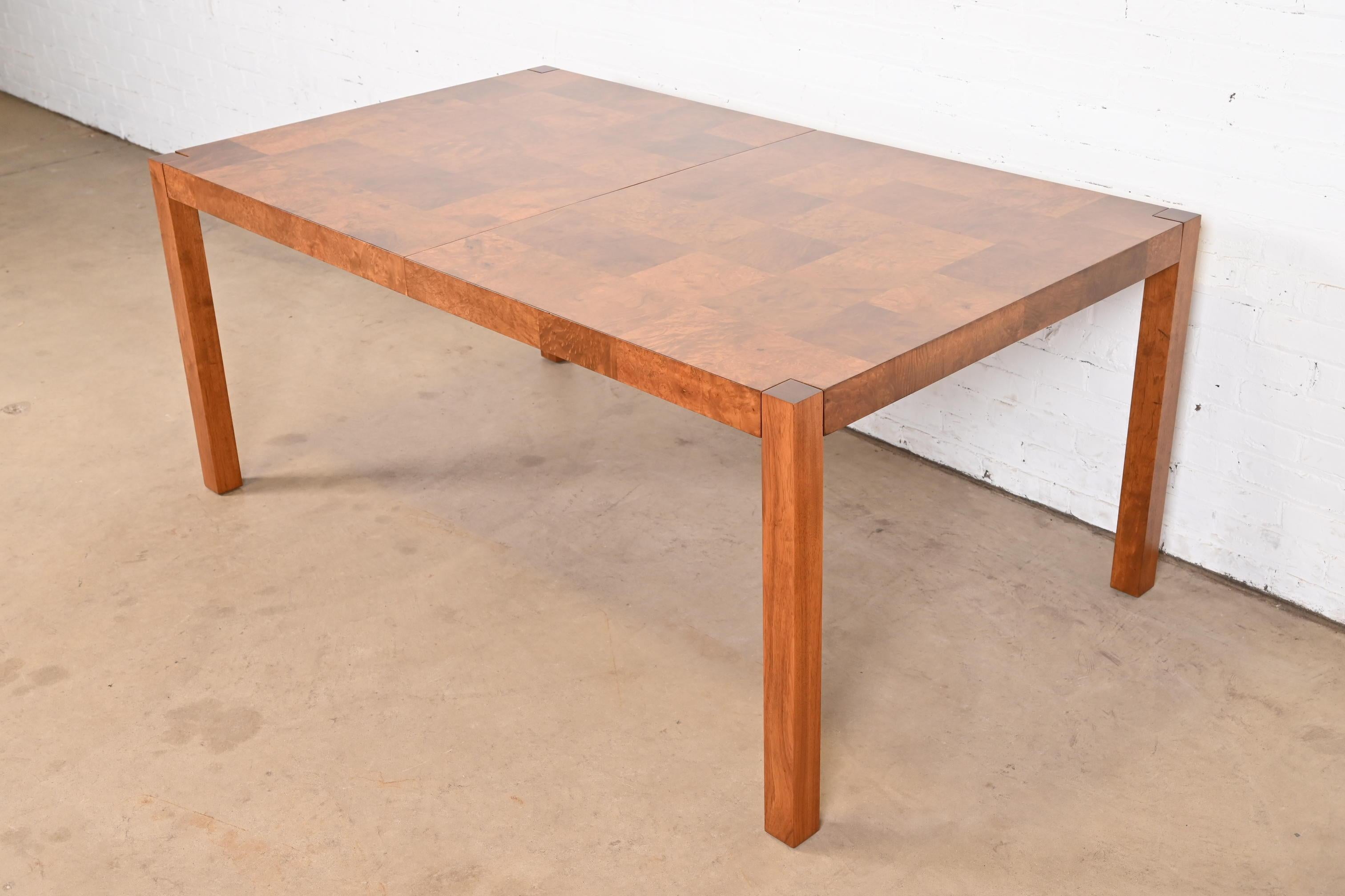 Table de salle à manger Parsons en broussin patchwork de Milo Baughman pour Thayer Coggin en vente 5
