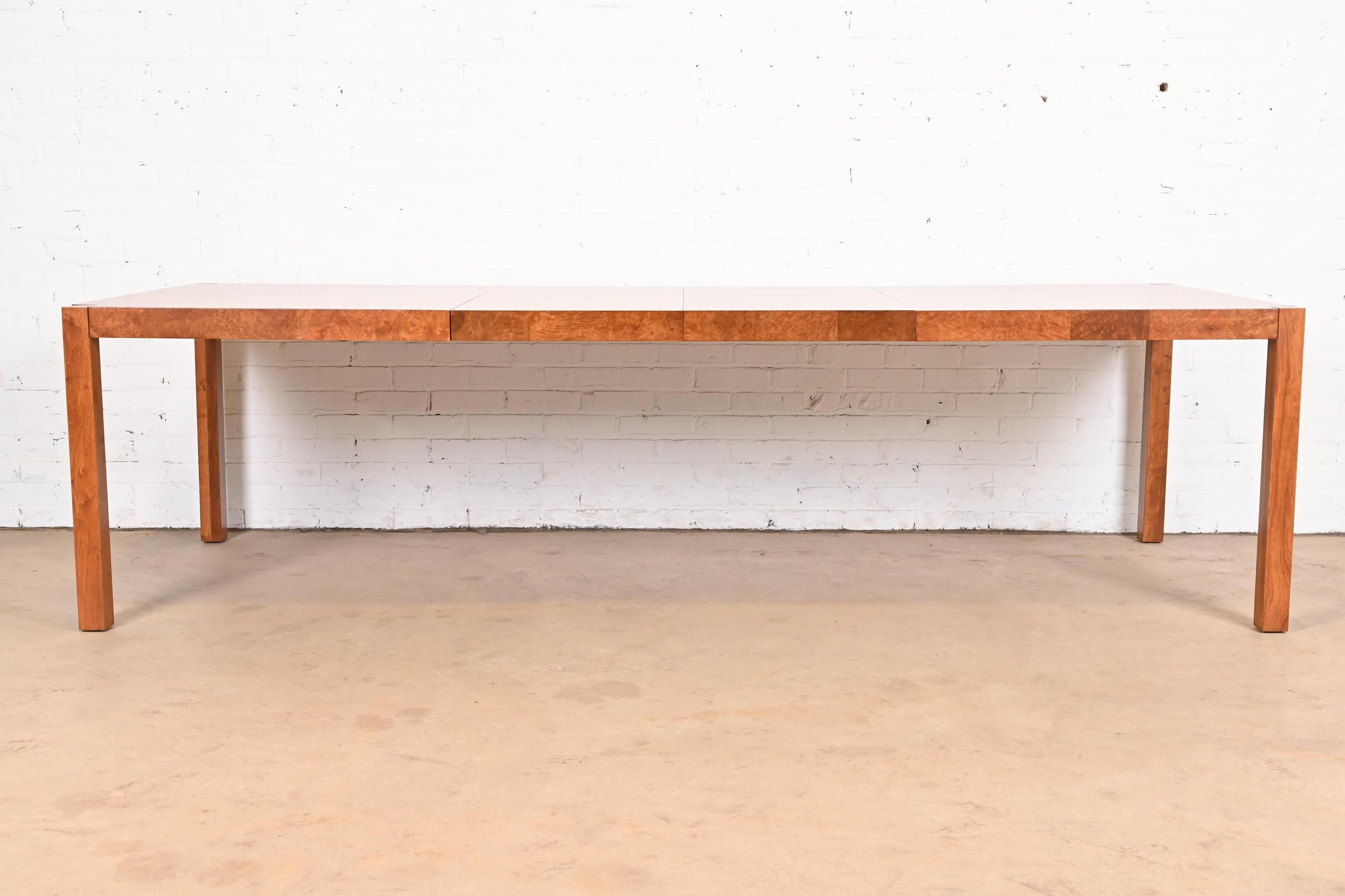 Mid-Century Modern Table de salle à manger Parsons en broussin patchwork de Milo Baughman pour Thayer Coggin en vente