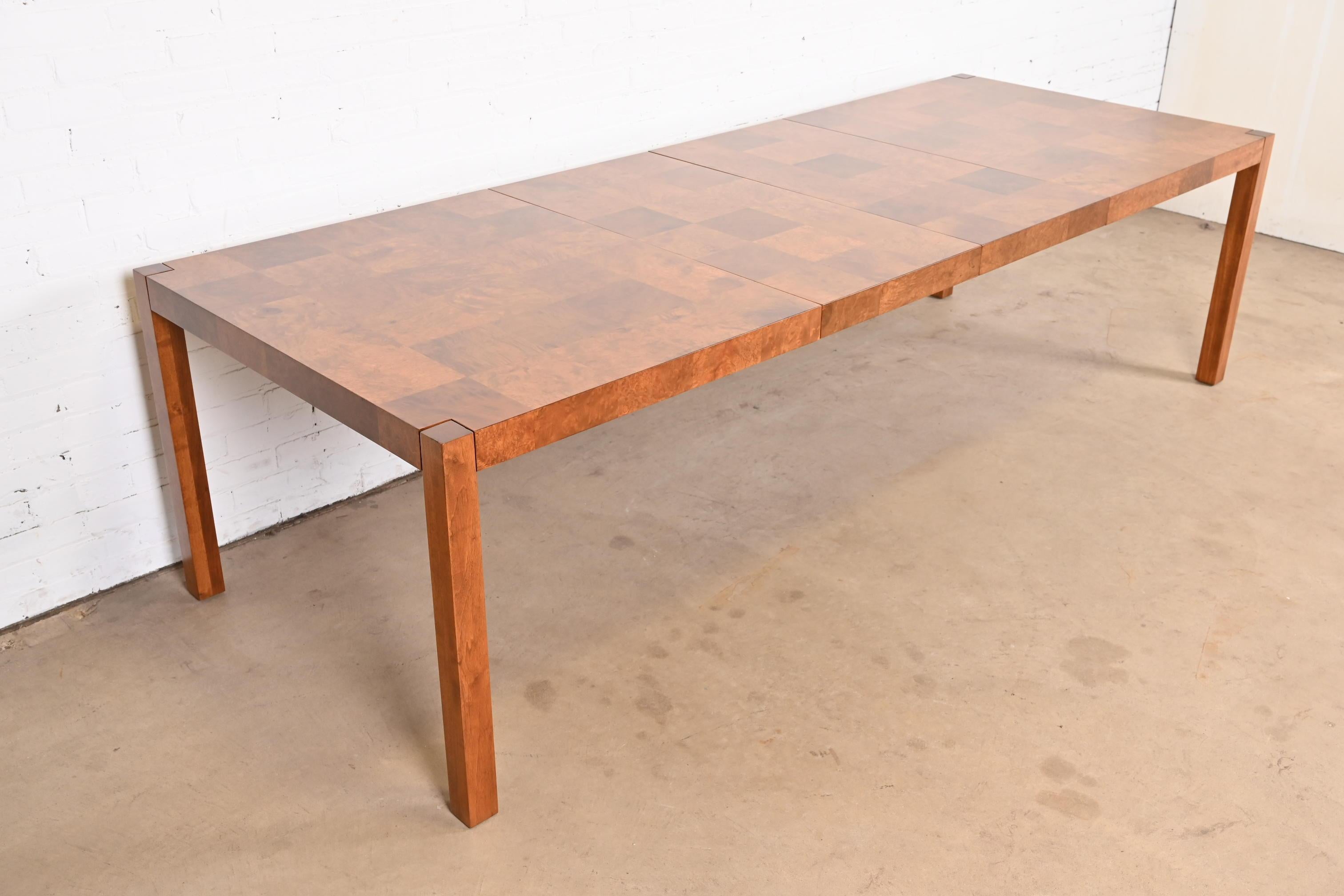 Table de salle à manger Parsons en broussin patchwork de Milo Baughman pour Thayer Coggin Bon état - En vente à South Bend, IN