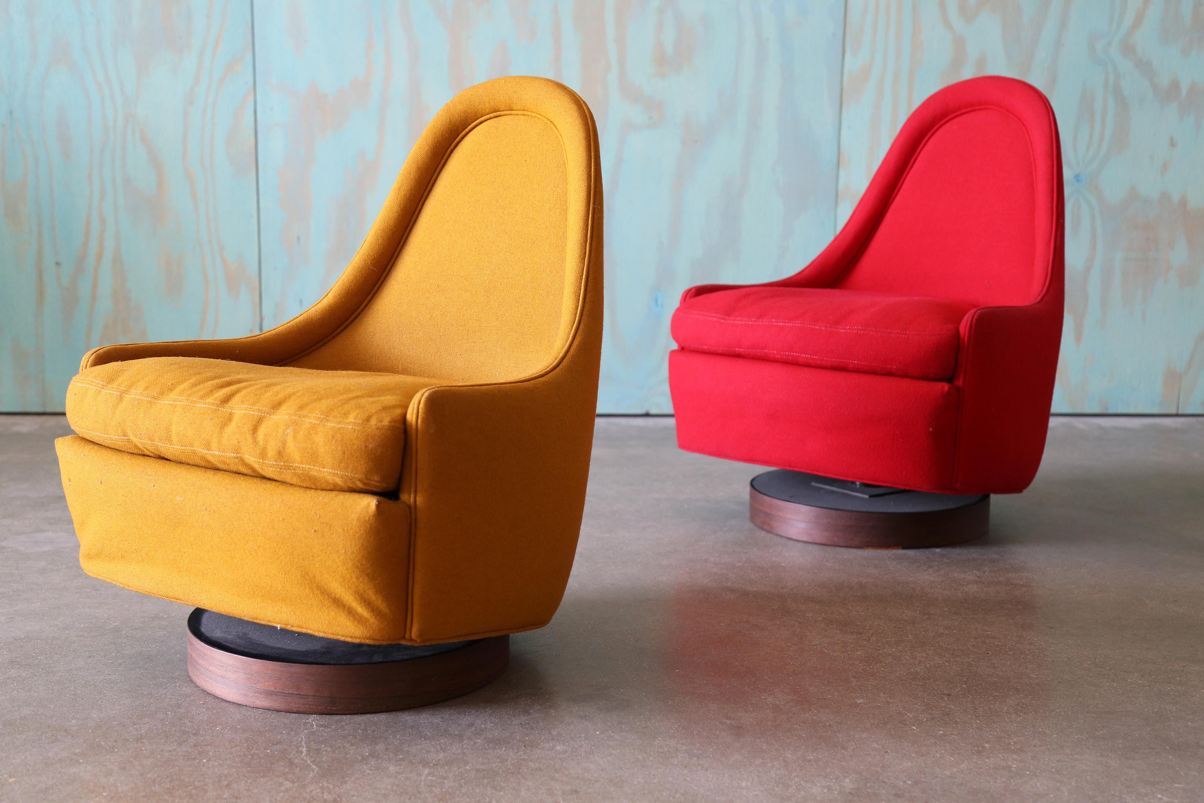 Mid-Century moderno Milo Baughman per Thayer Coggin Petite Swivel Chairs Rosewood - Set di 3 MCM in vendita