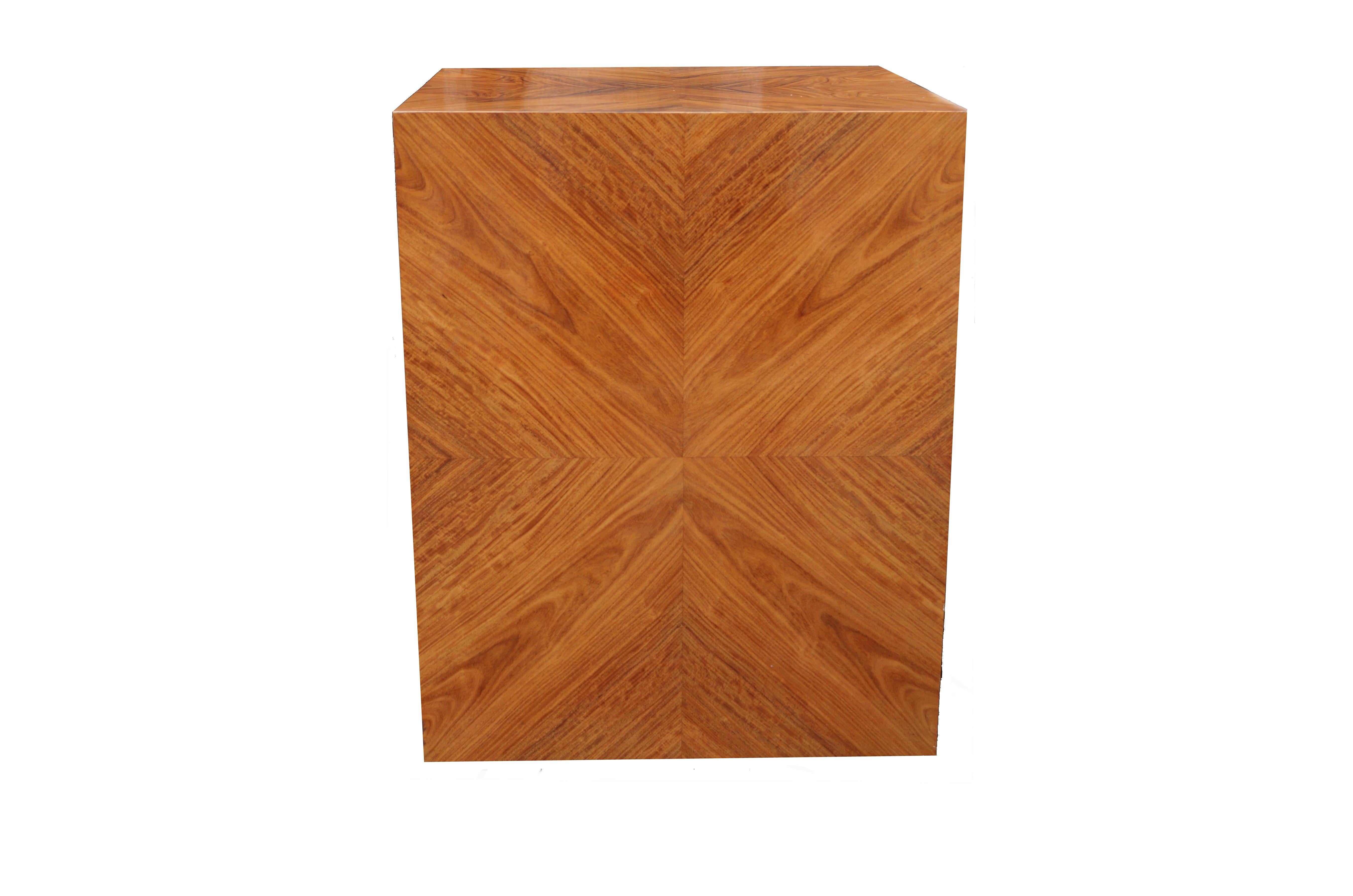 Mid-Century Modern Milo Baughman for Thayer Coggin Rosewood Bookmatched Side End Table Pedestal