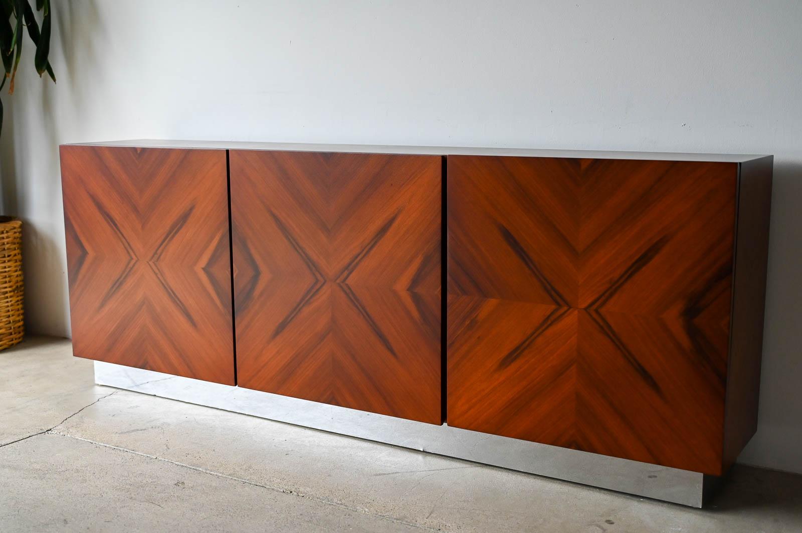 Milo Baughman for Thayer Coggin Rosewood Media Cabinet with Chrome Plinth Base In Excellent Condition In Costa Mesa, CA