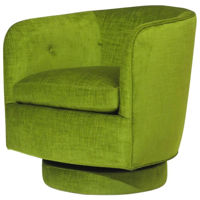 Milo Baughman for Thayer Coggin Swivel and Tilt Lounge Chair in Green Velvet