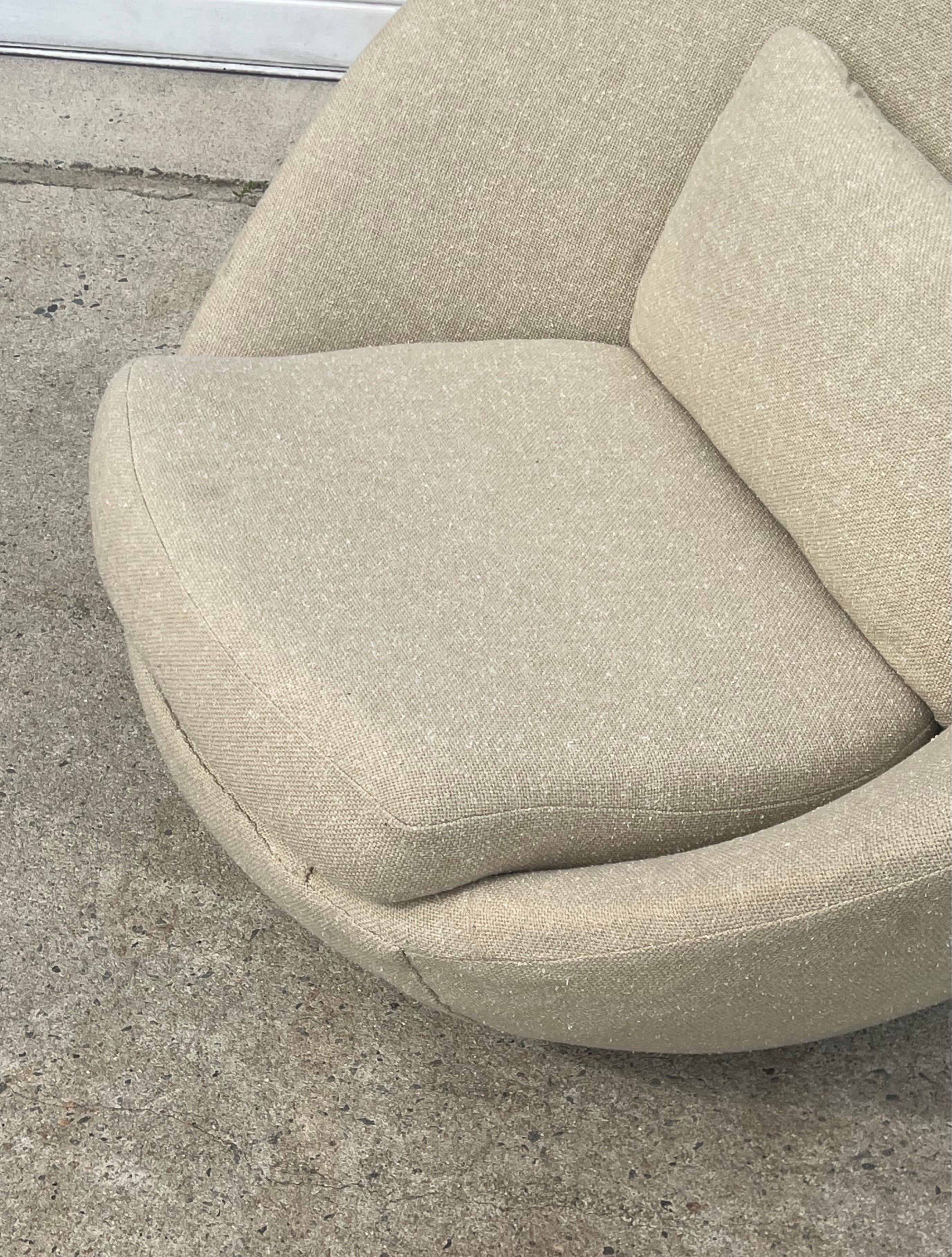 Milo Baughman for Thayer Coggin Swivel Egg Lounge 6