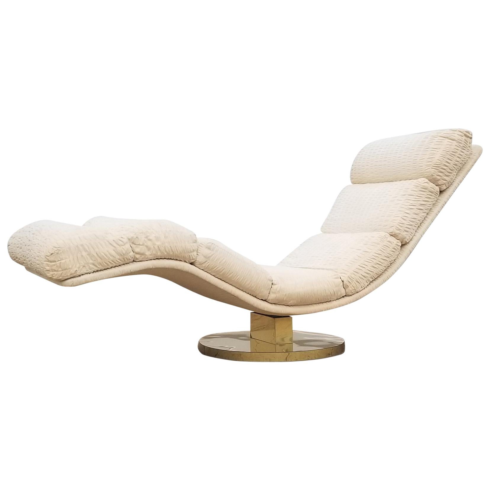 Milo Baughman for Thayer Coggin Swivel ‘Wave’ Chaise Longue