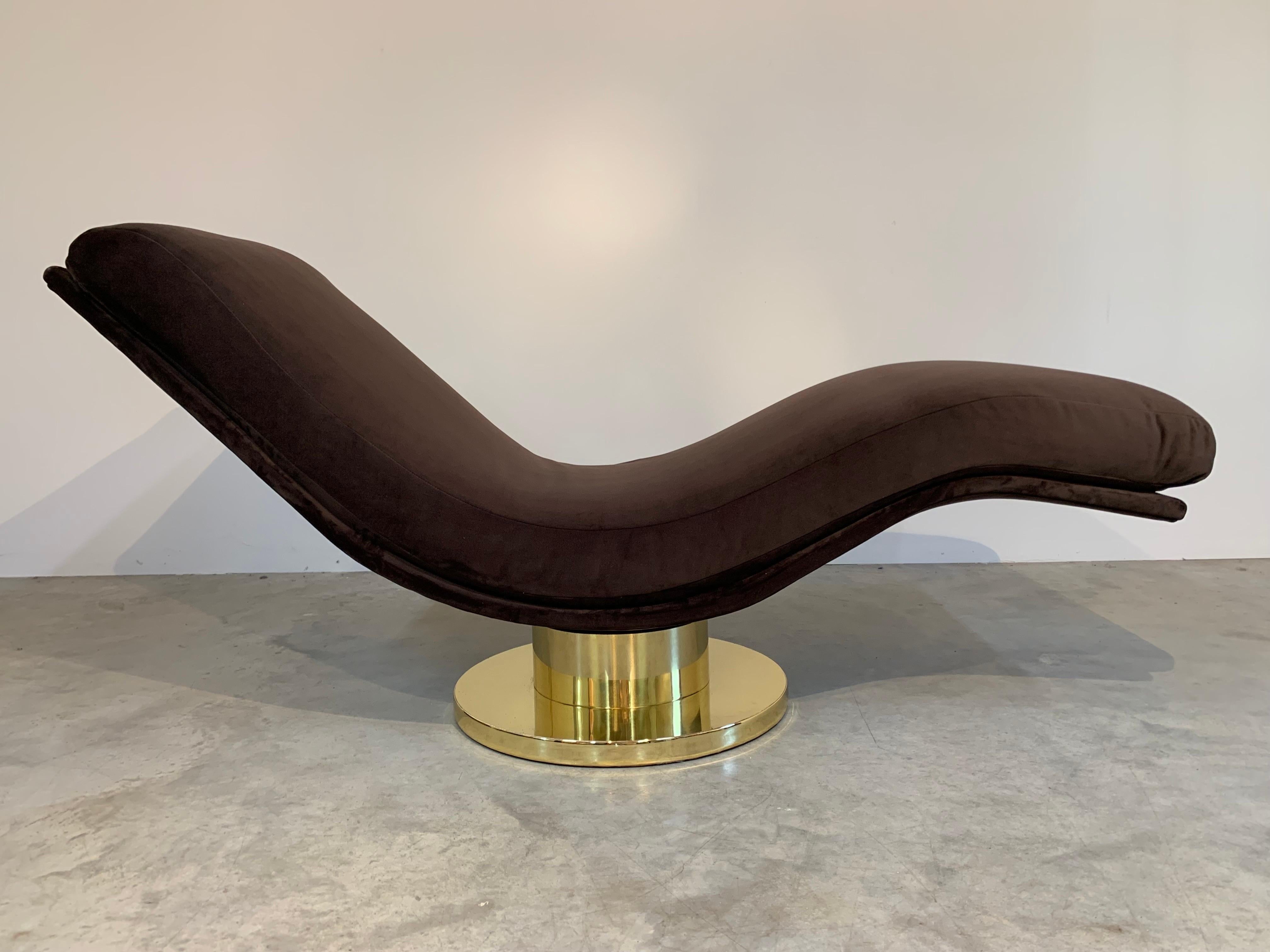 wavy chaise lounge