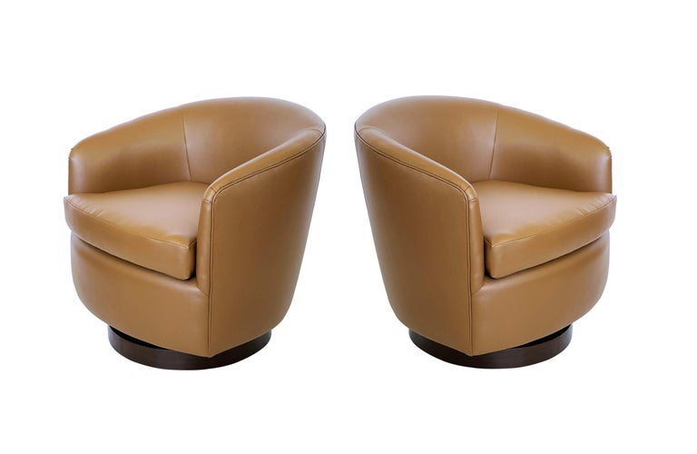 Mid-20th Century Milo Baughman for Thayer Coggin Tilt & Swivel Lounge Chairs For Sale