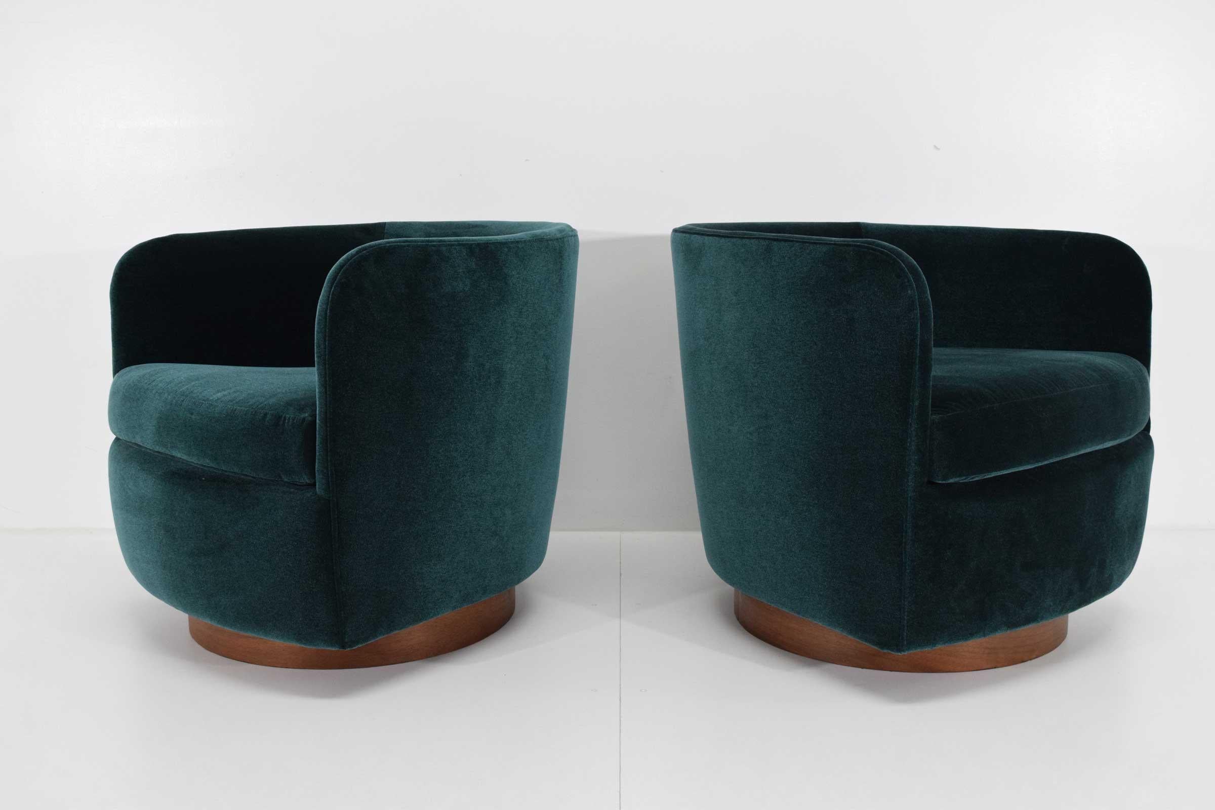 Mid-Century Modern Milo Baughman for Thayer Coggin Tilt & Swivel Lounge Chairs in Deep Blue Velvet