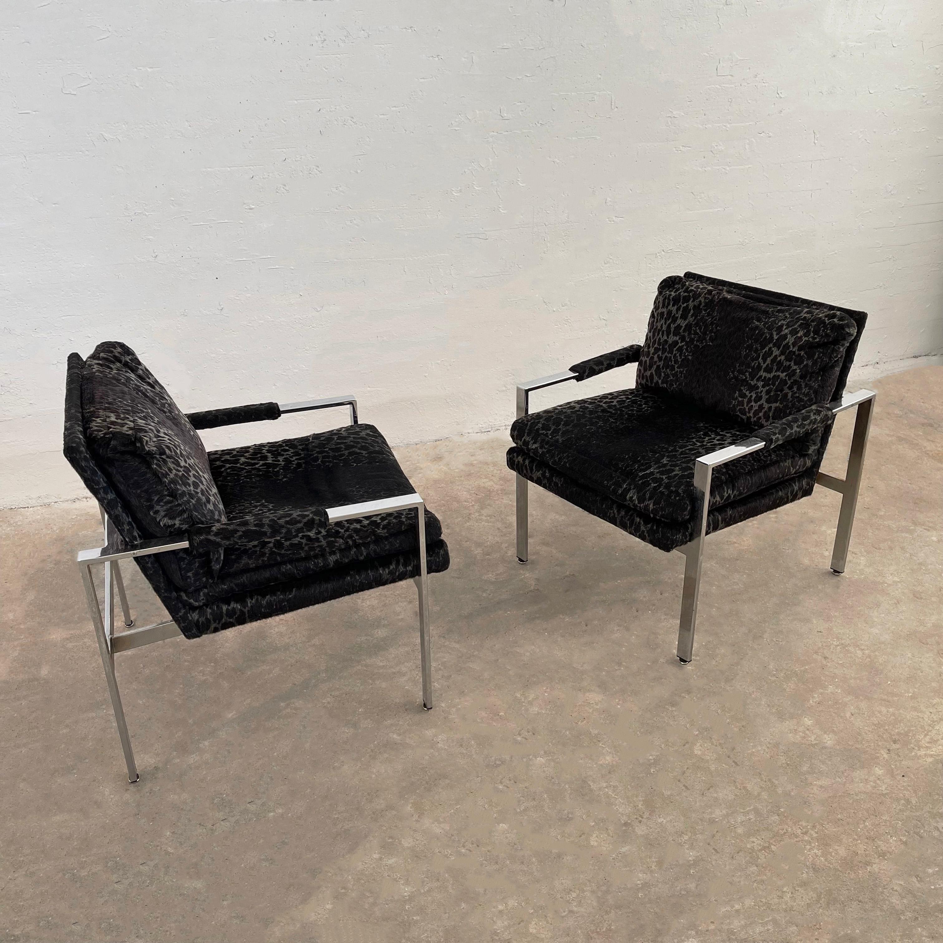Milo Baughman For Thayer Coggin Upholstered Flat Bar Chrome Lounge Chairs In Good Condition For Sale In Brooklyn, NY