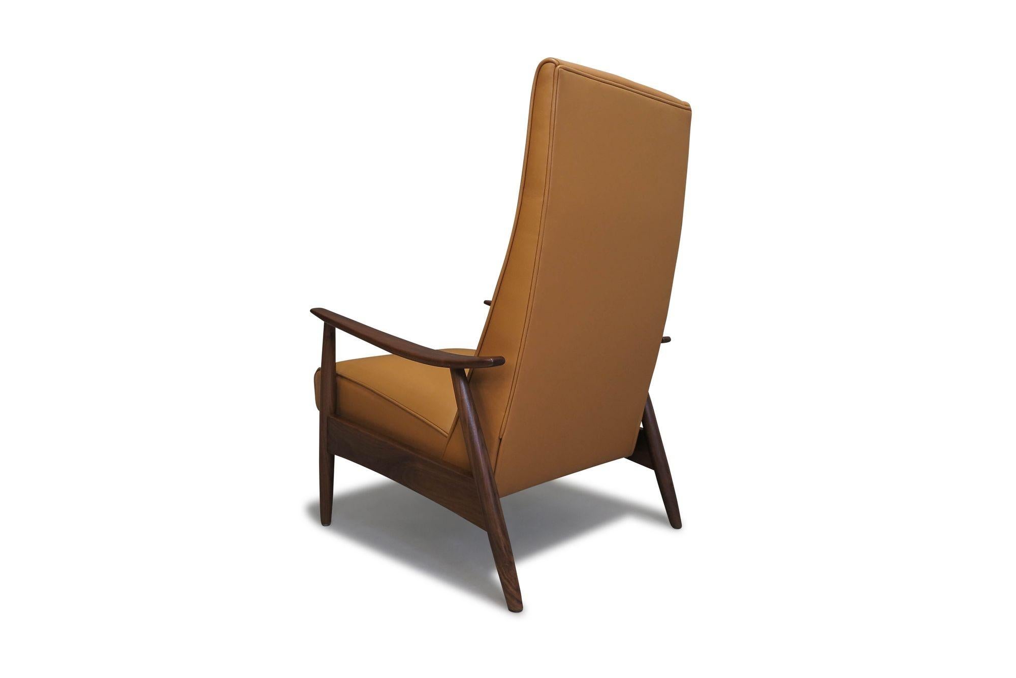 Milo Baughman for Thayer Coggin Walnut Recliner Lounge Chair For Sale 2