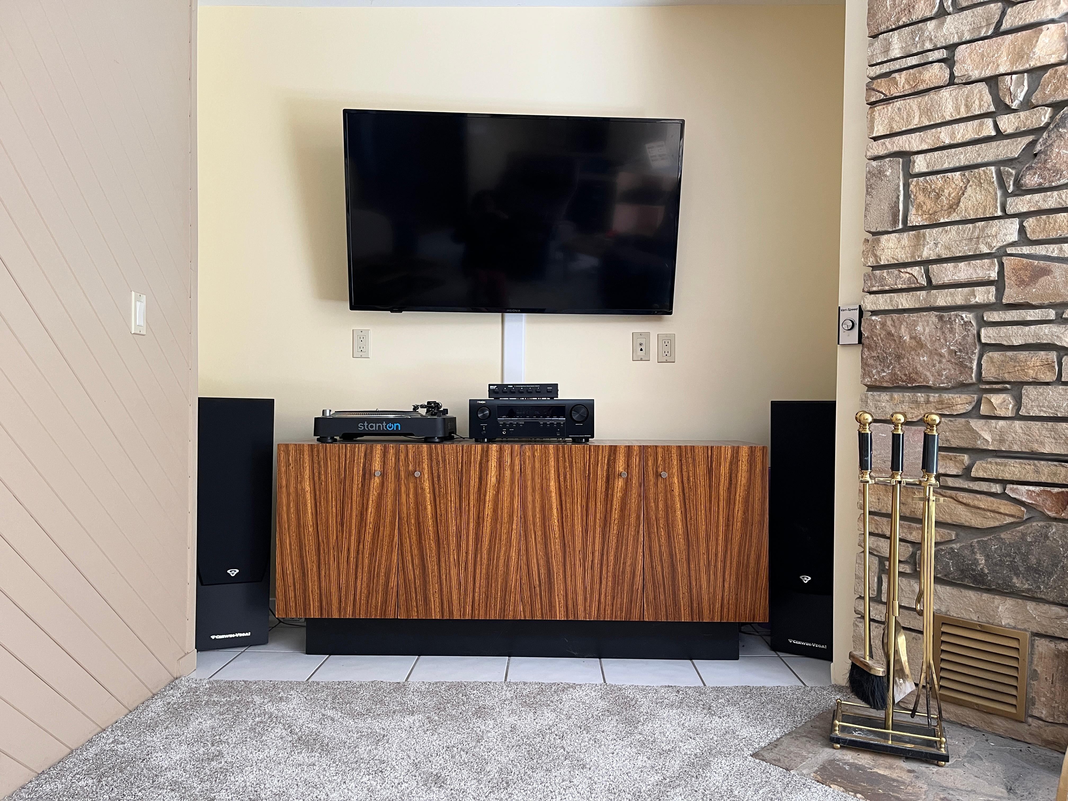 Milo Baughman para Thayer Coggin Armario credenza de madera de cebra Moderno de mediados de siglo en venta