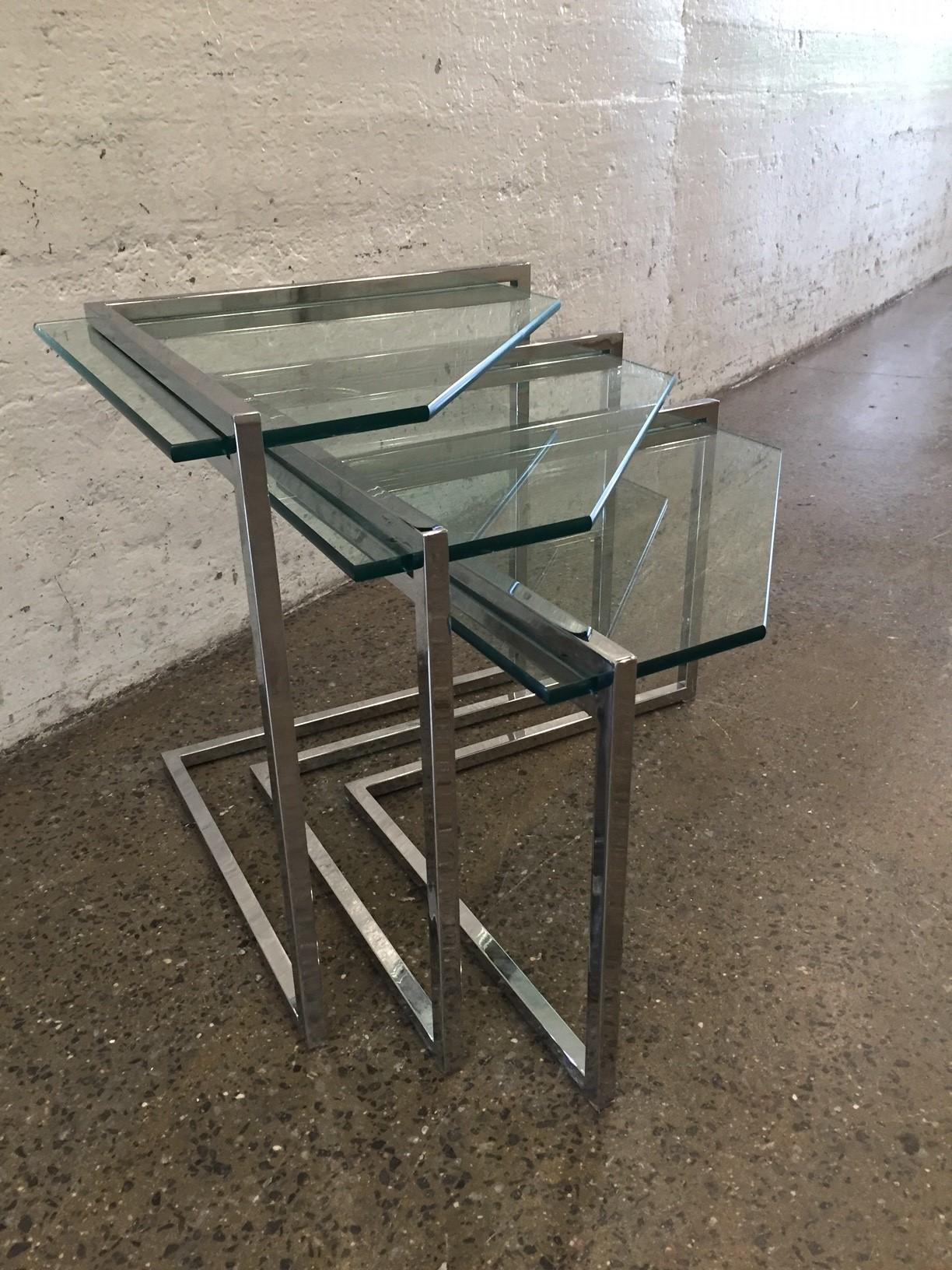 Mid-Century Modern Milo Baughman Style Chrome Nest of Tables For Sale