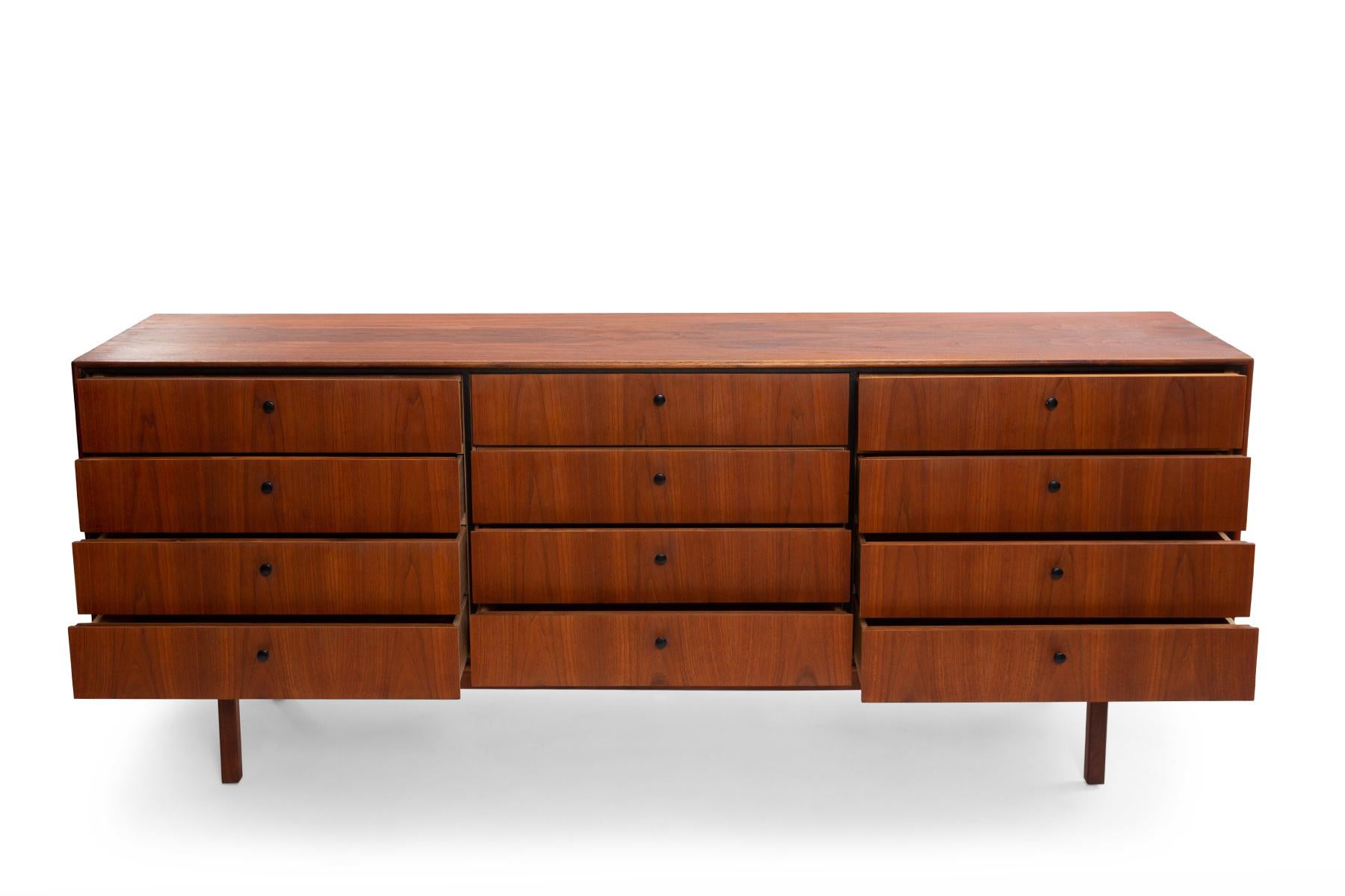 American Milo Baughman 1960s Glenn of California Walnut 12 Drawer Dresser