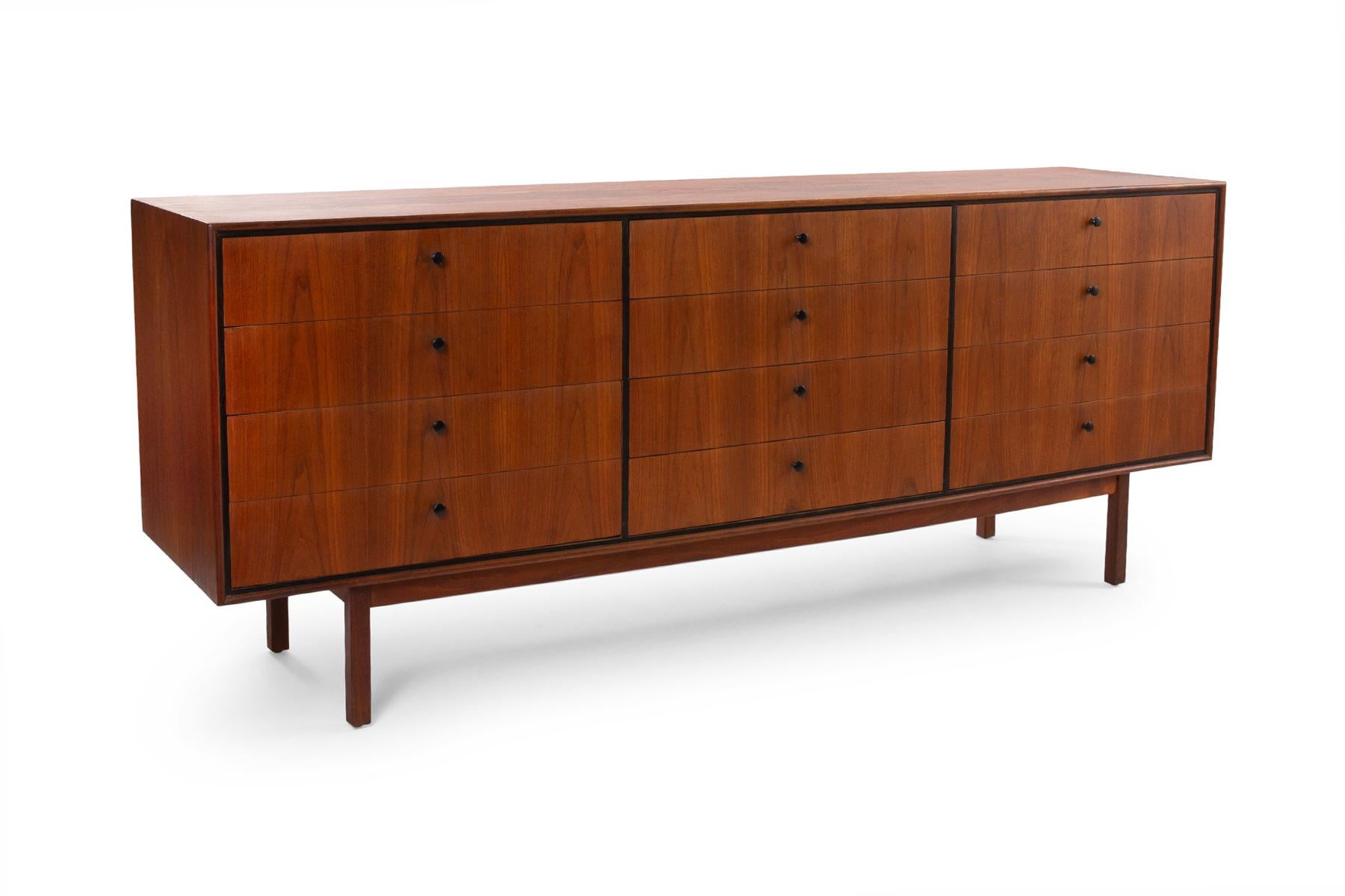 Mid-20th Century Milo Baughman 1960s Glenn of California Walnut 12 Drawer Dresser