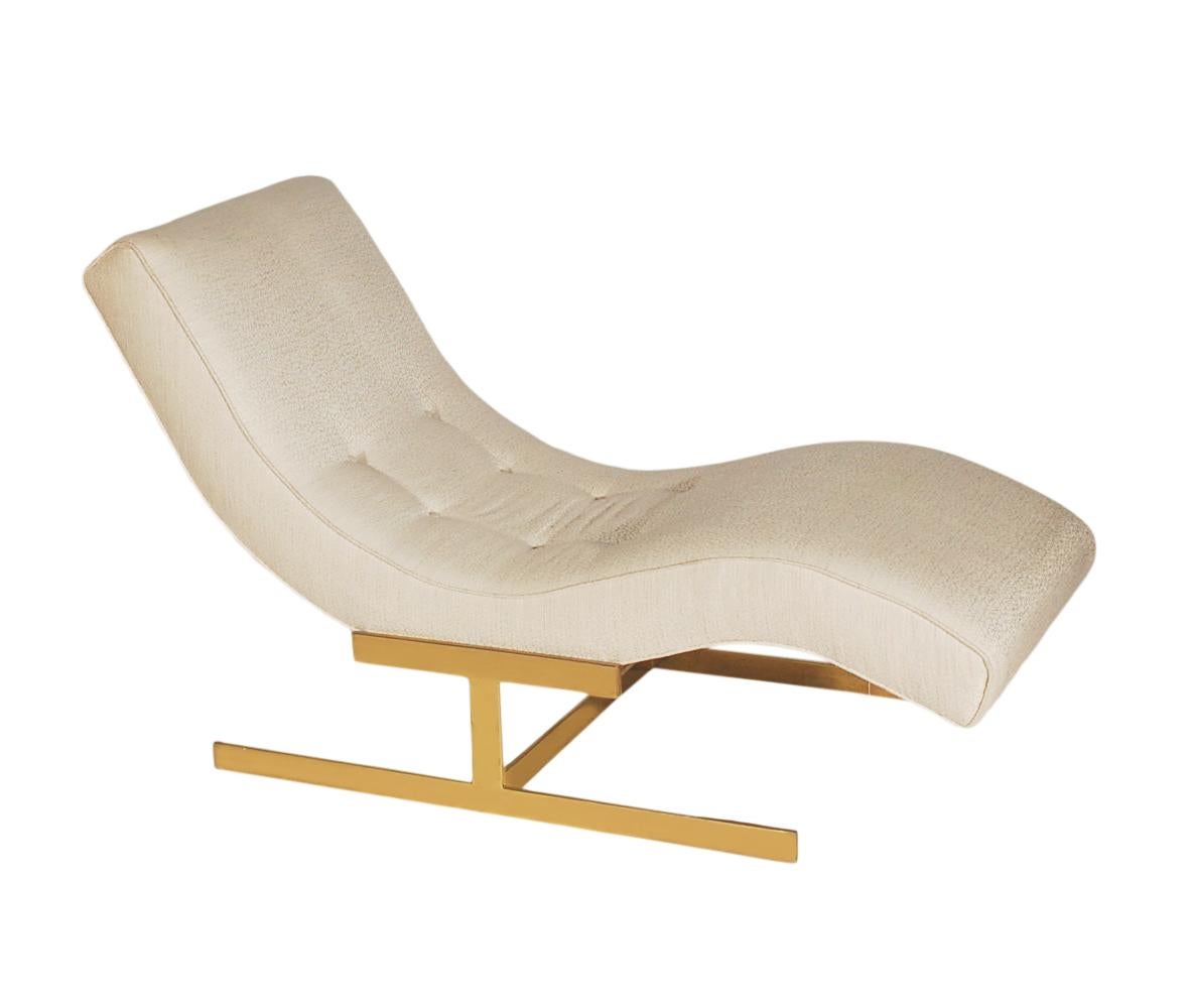 American Milo Baughman Hollywood Regency White Chaise Lounge with Brass Legs