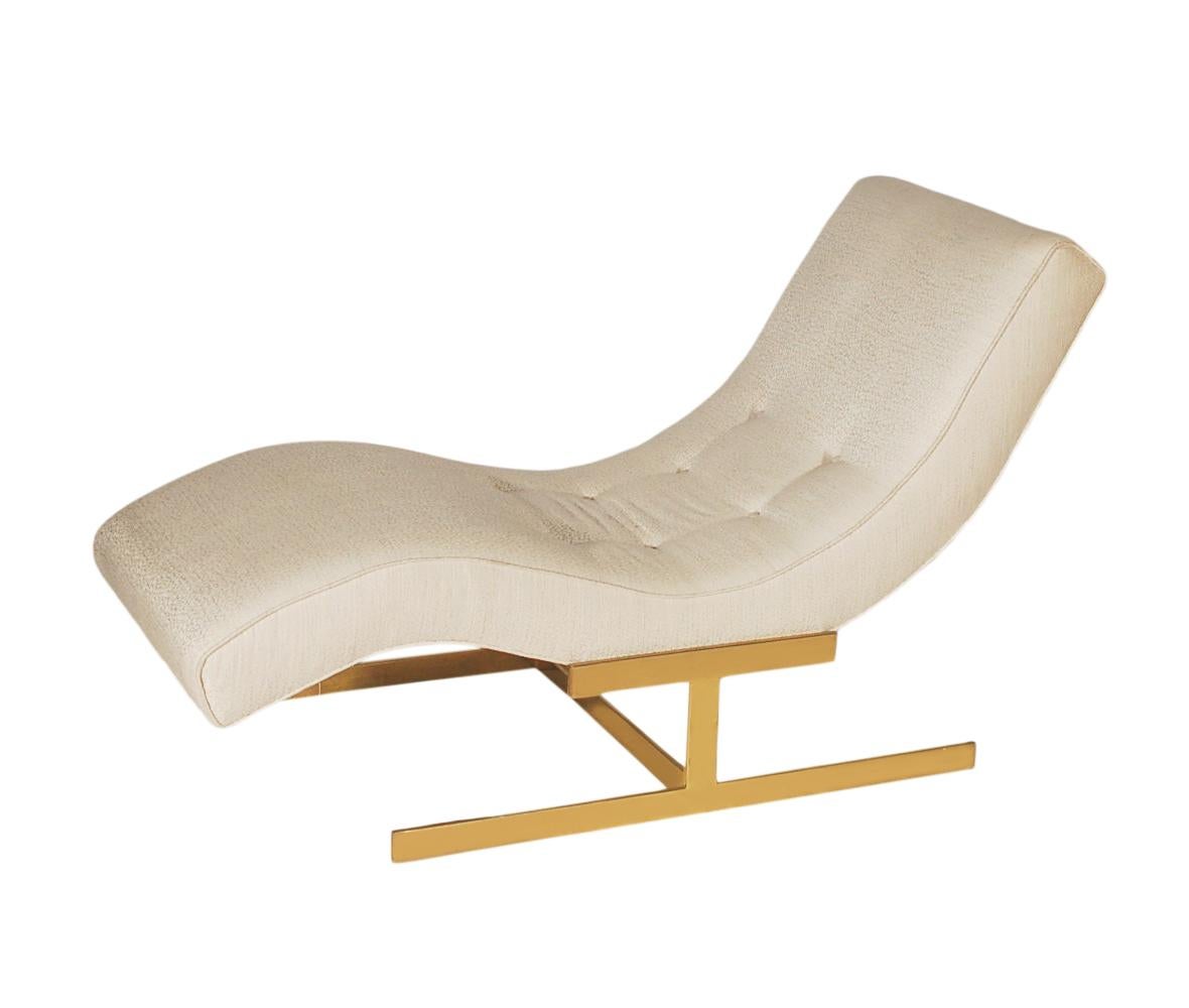 Milo Baughman Hollywood Regency White Chaise Lounge with Brass Legs 2