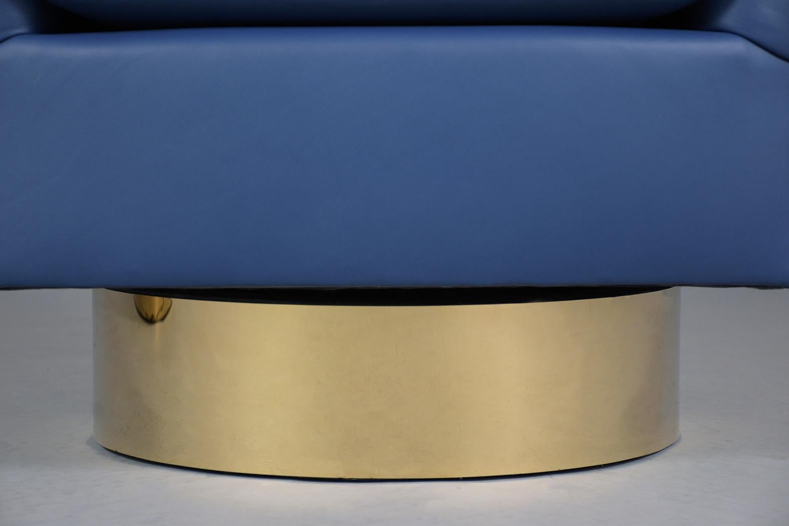 Milo Baughman-Inspired Vintage Brass Swivel Chairs: Mid-Century Elegance 2
