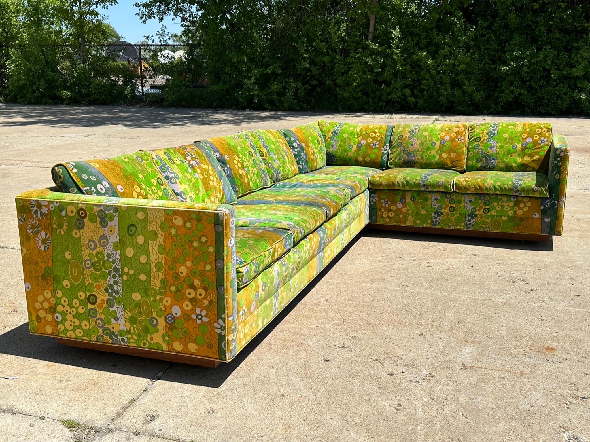 Milo Baughman Jack Lenor Larsen Velvet Sectional Sofa in Green Primavera 1970s 5