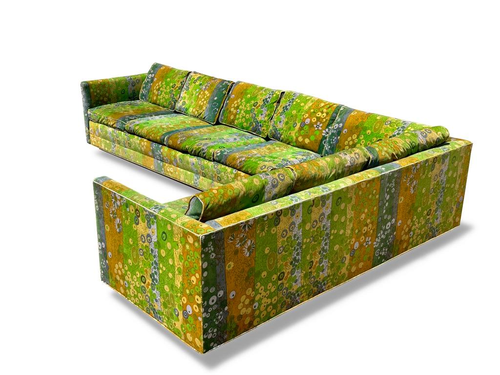 Milo Baughman Jack Lenor Larsen Velvet Sectional Sofa in Green Primavera 1970s In Good Condition In Troy, MI