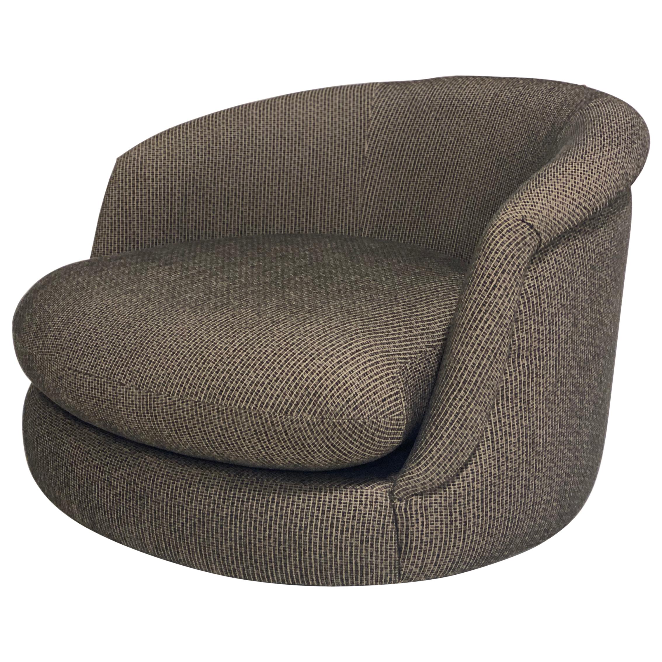 Milo Baughman Large Swivel Chair