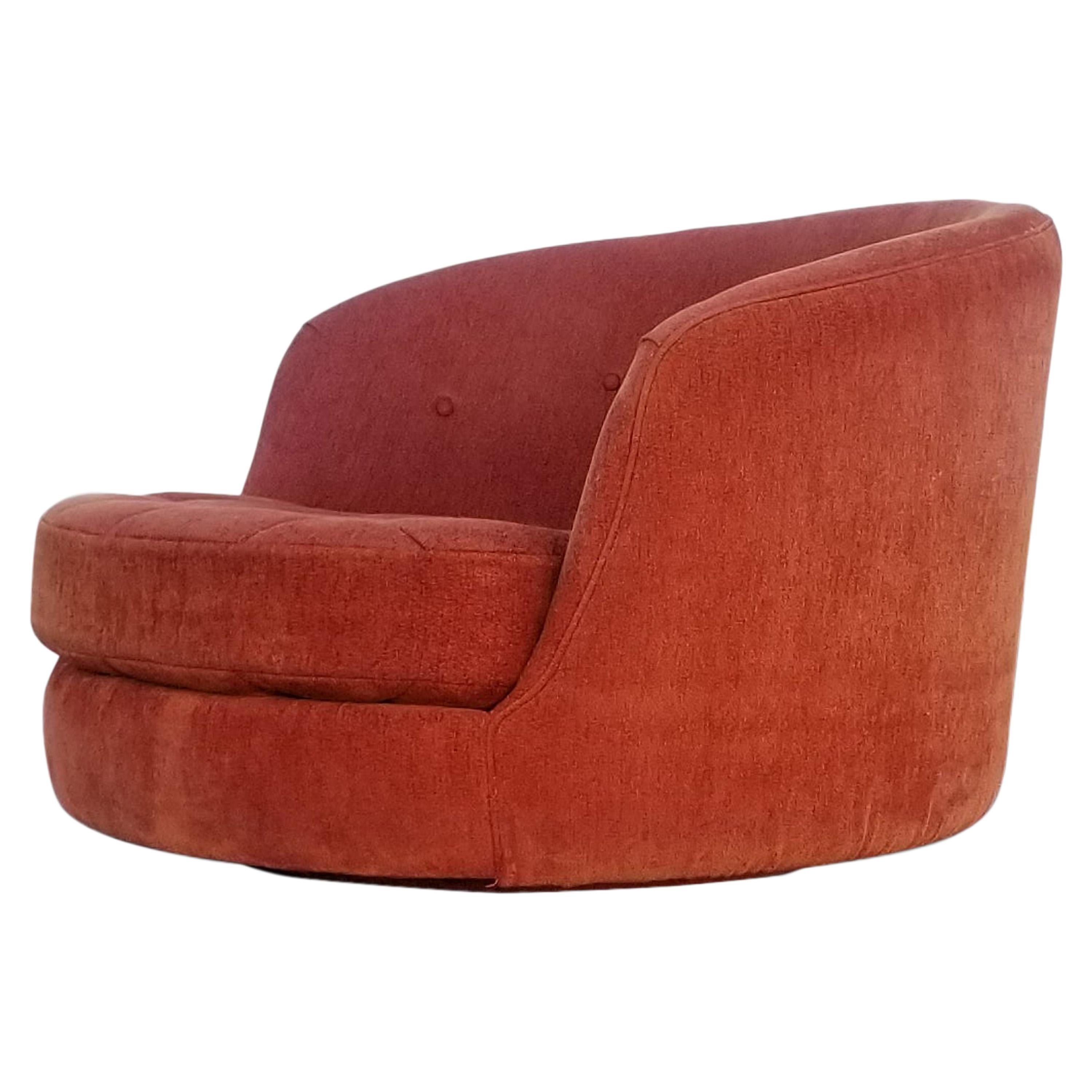 Milo Baughman Large Swivel Lounge Chair