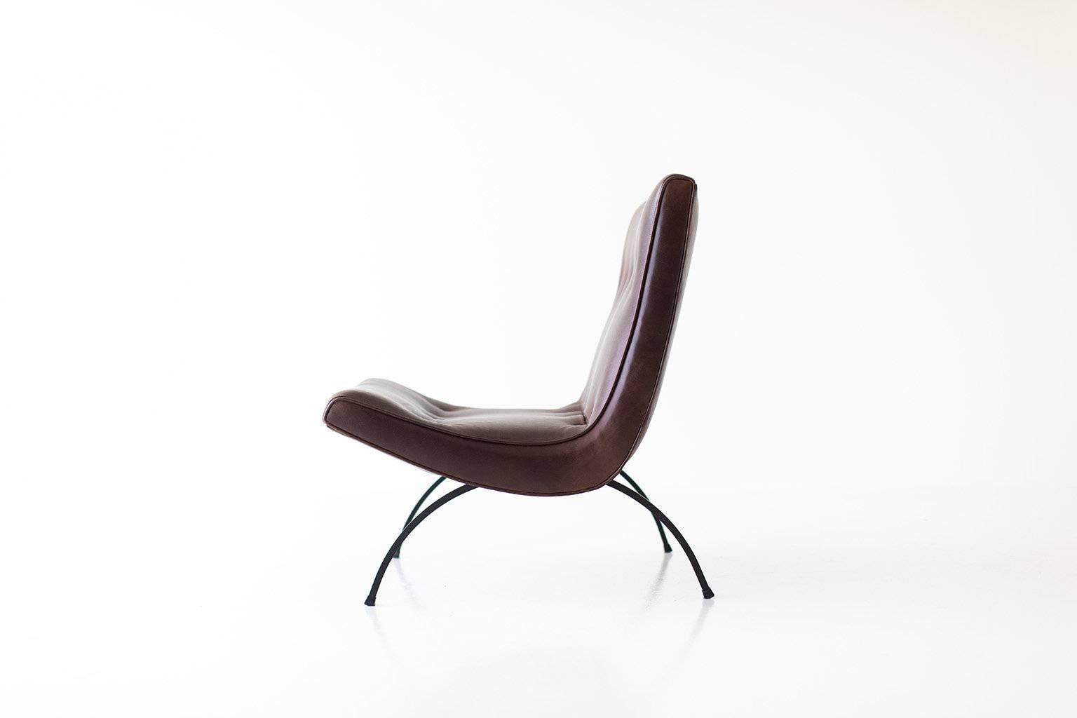 Mid-20th Century Milo Baughman Leather Scoop Lounge Chair for Thayer Coggin