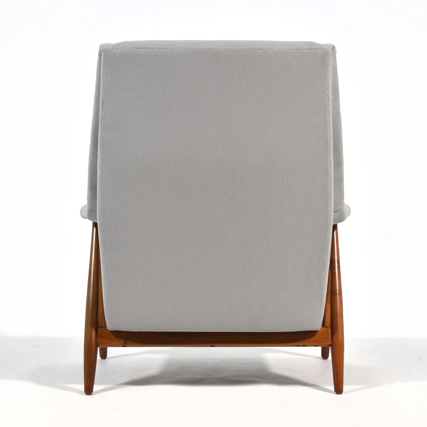 Upholstery Milo Baughman Lounge Chair by Thayer Coggin For Sale