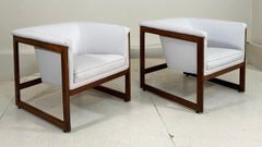 Milo Baughman lounge chairs in leather