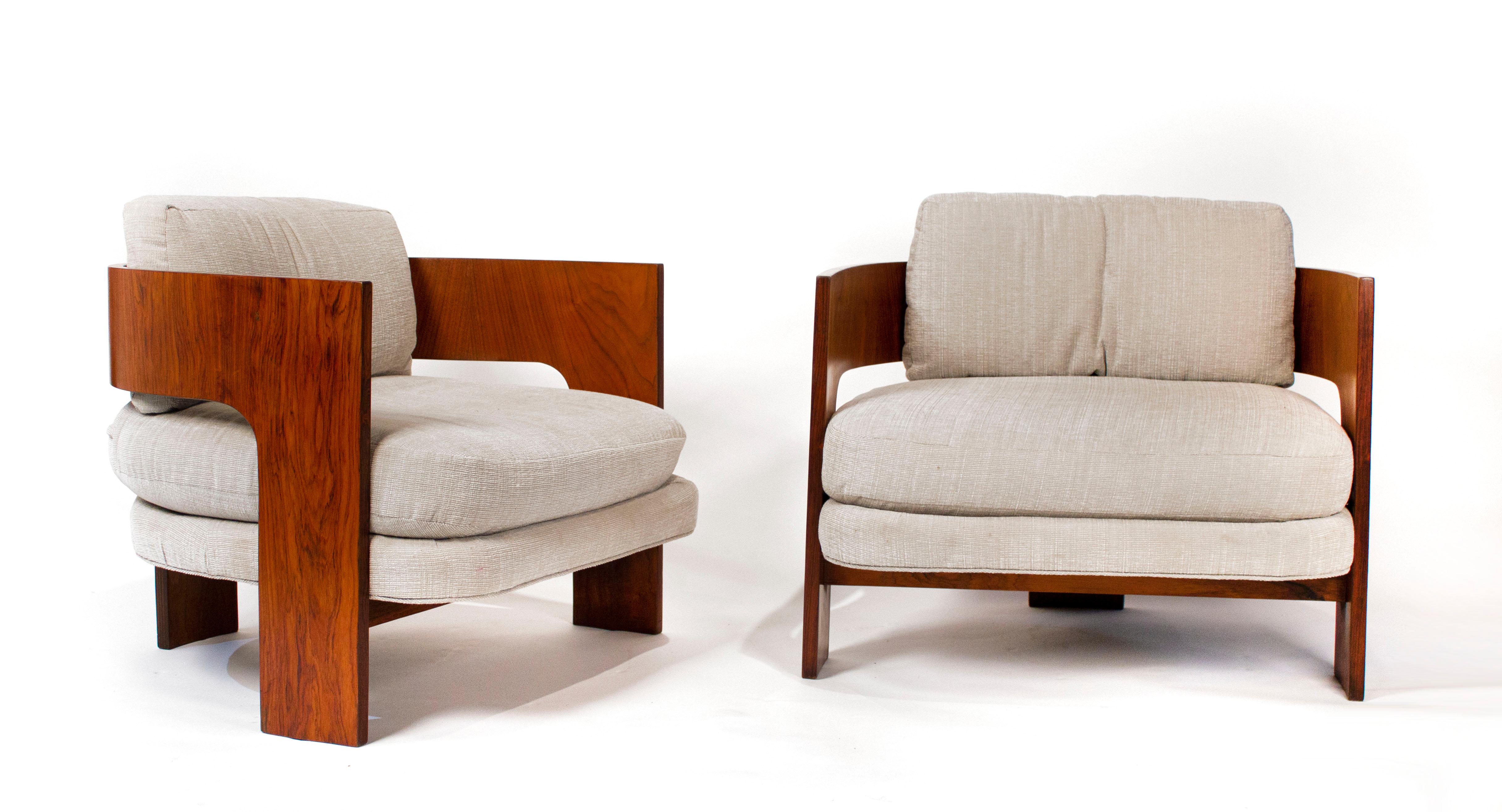 Rare T-Back lounge chairs designed by Milo Baughman for Thayer Coggin in 1966. Comfortable, scarcely seen and gorgeous. 
 