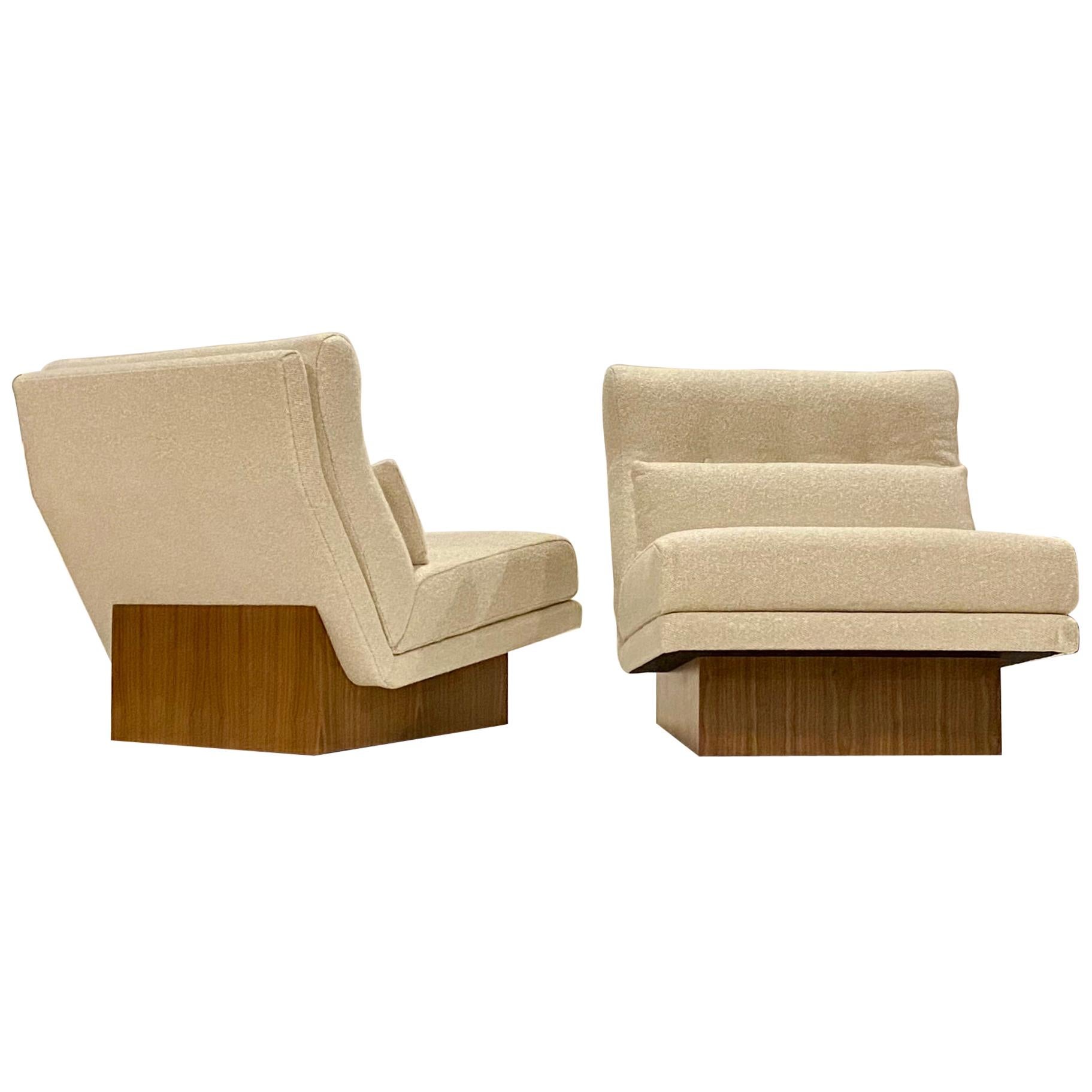 Milo Baughman Lounge Chairs on Walnut Plinths