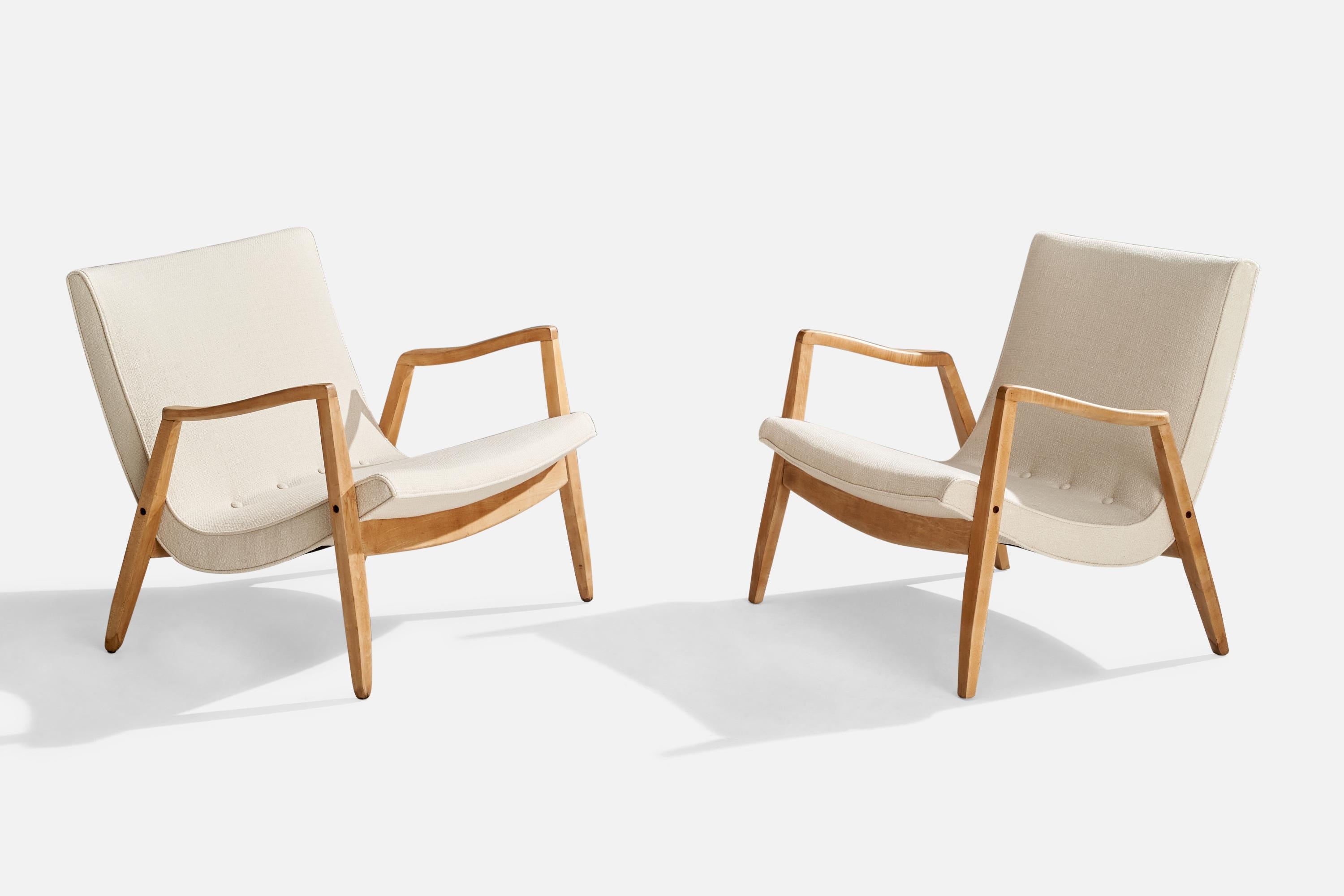 Paire de rares chaises longues 