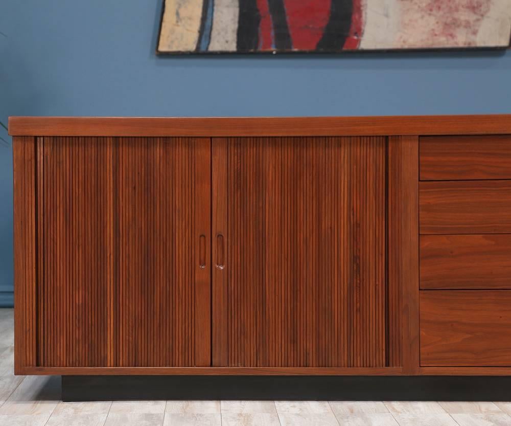 American Milo Baughman Low Profile Credenza for Glenn of California