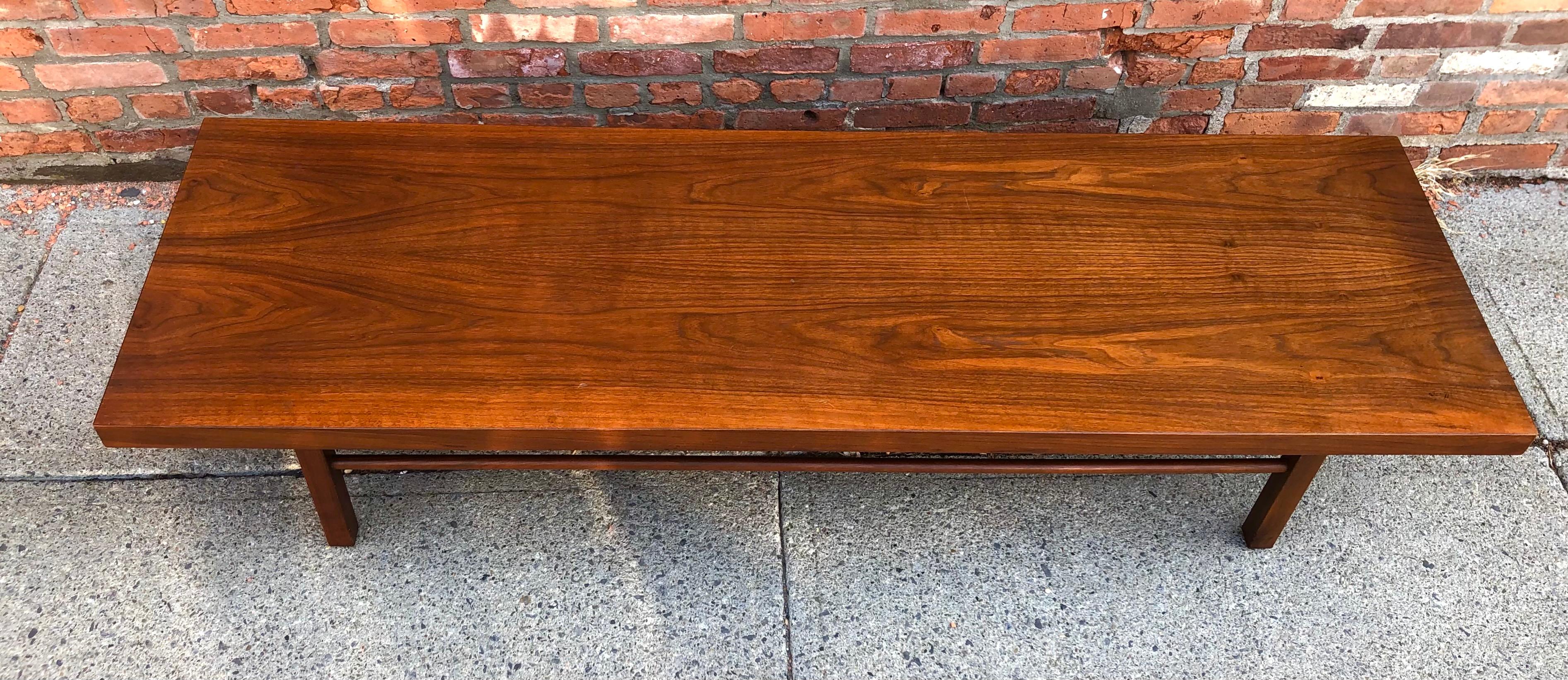 Veneer Milo Baughman Low Walnut Long Bench or Coffee Table For Sale