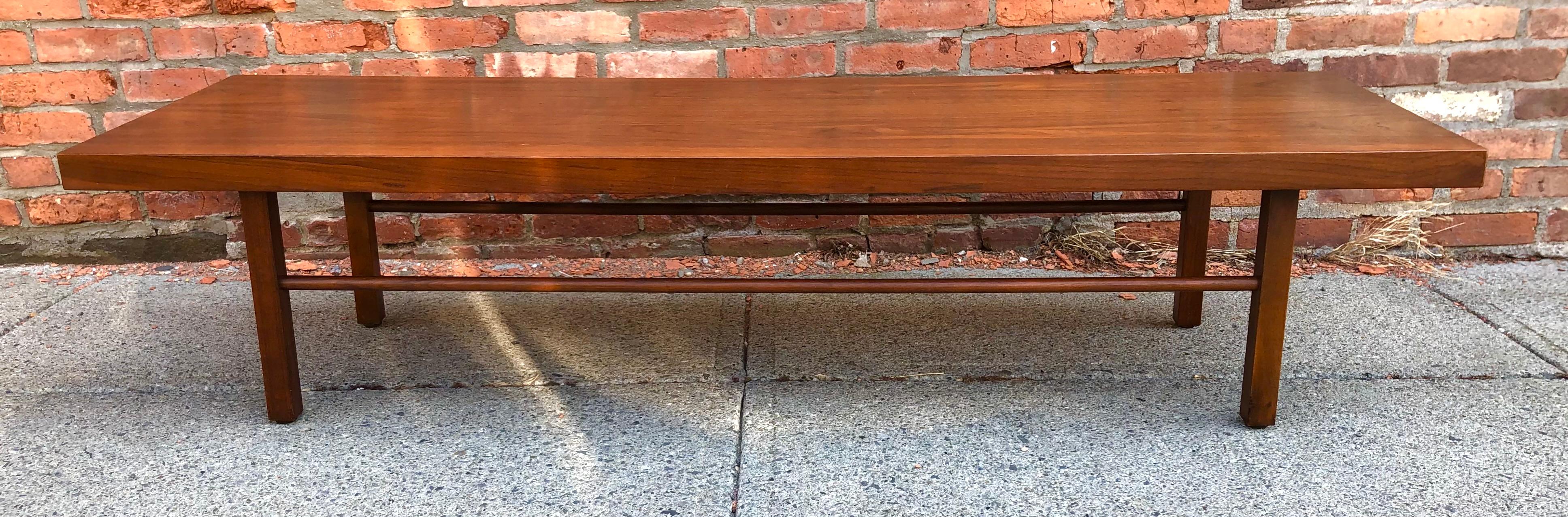 Milo Baughman Low Walnut Long Bench or Coffee Table In Good Condition For Sale In Brooklyn, NY